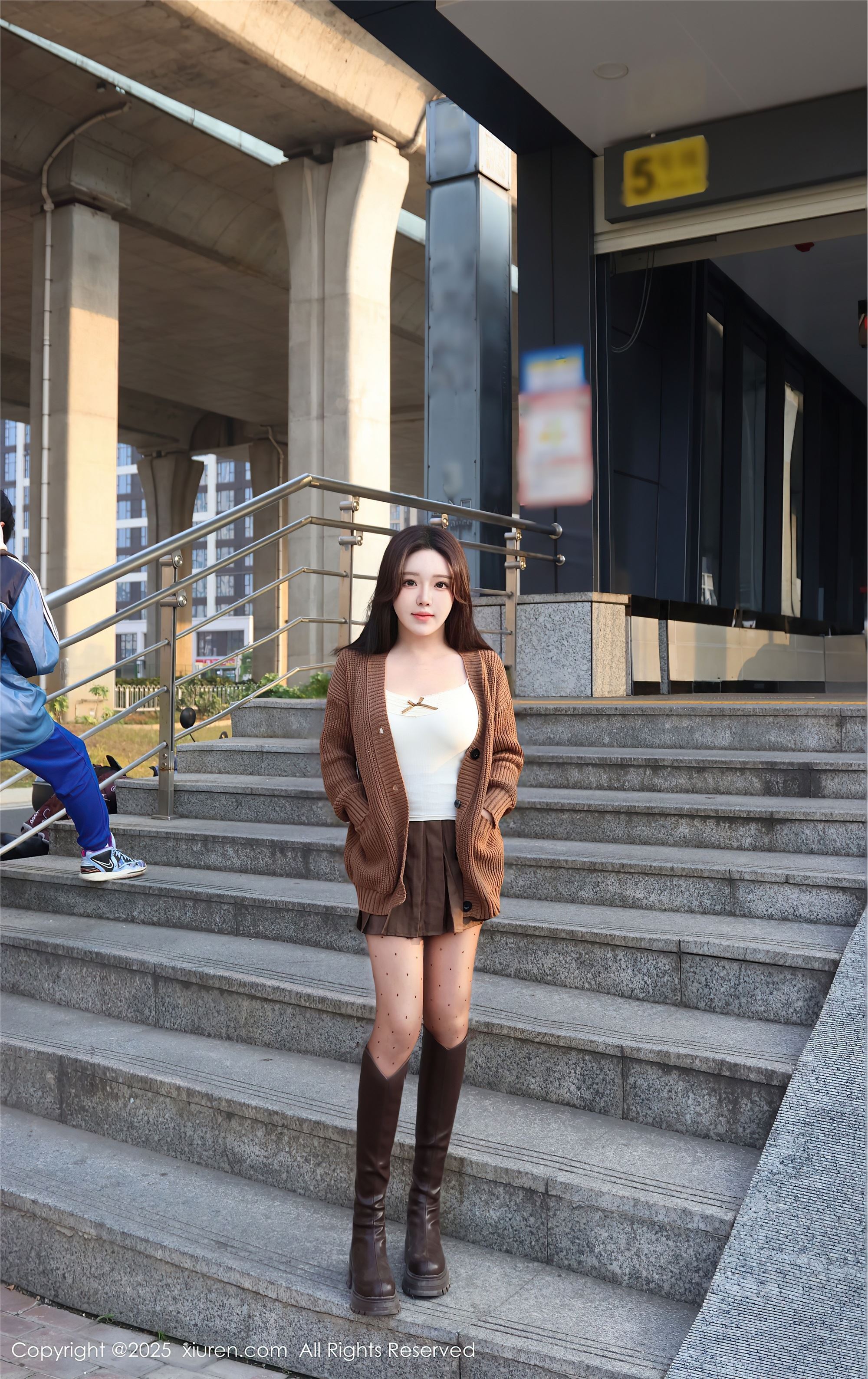 图片[4]-Xiuren秀人网期2025.01.03期N第9708期小薯条nienie-秀人网