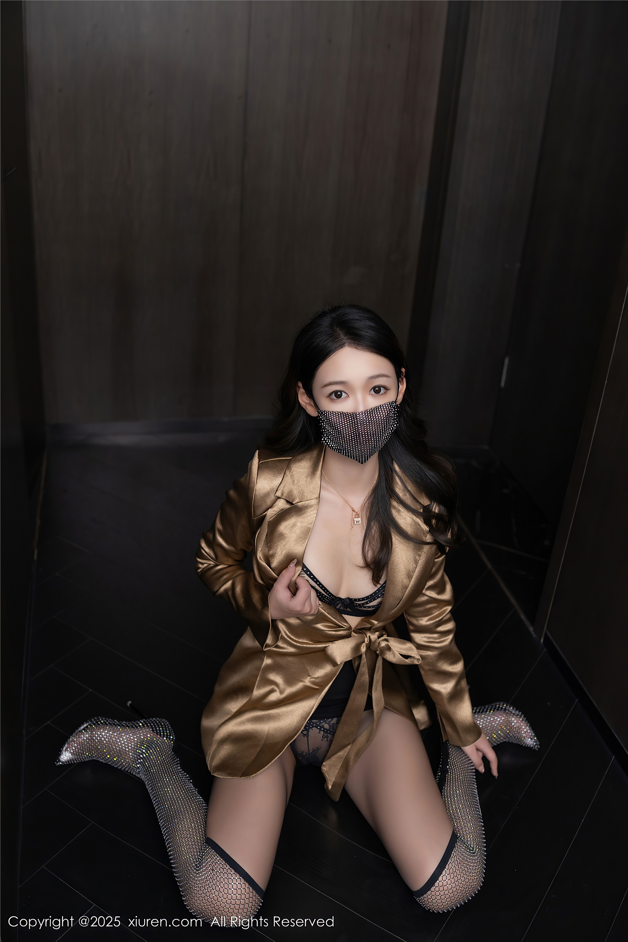 图片[8]-Xiuren秀人网期2025.01.13期N第9751期唐安琪-套图网