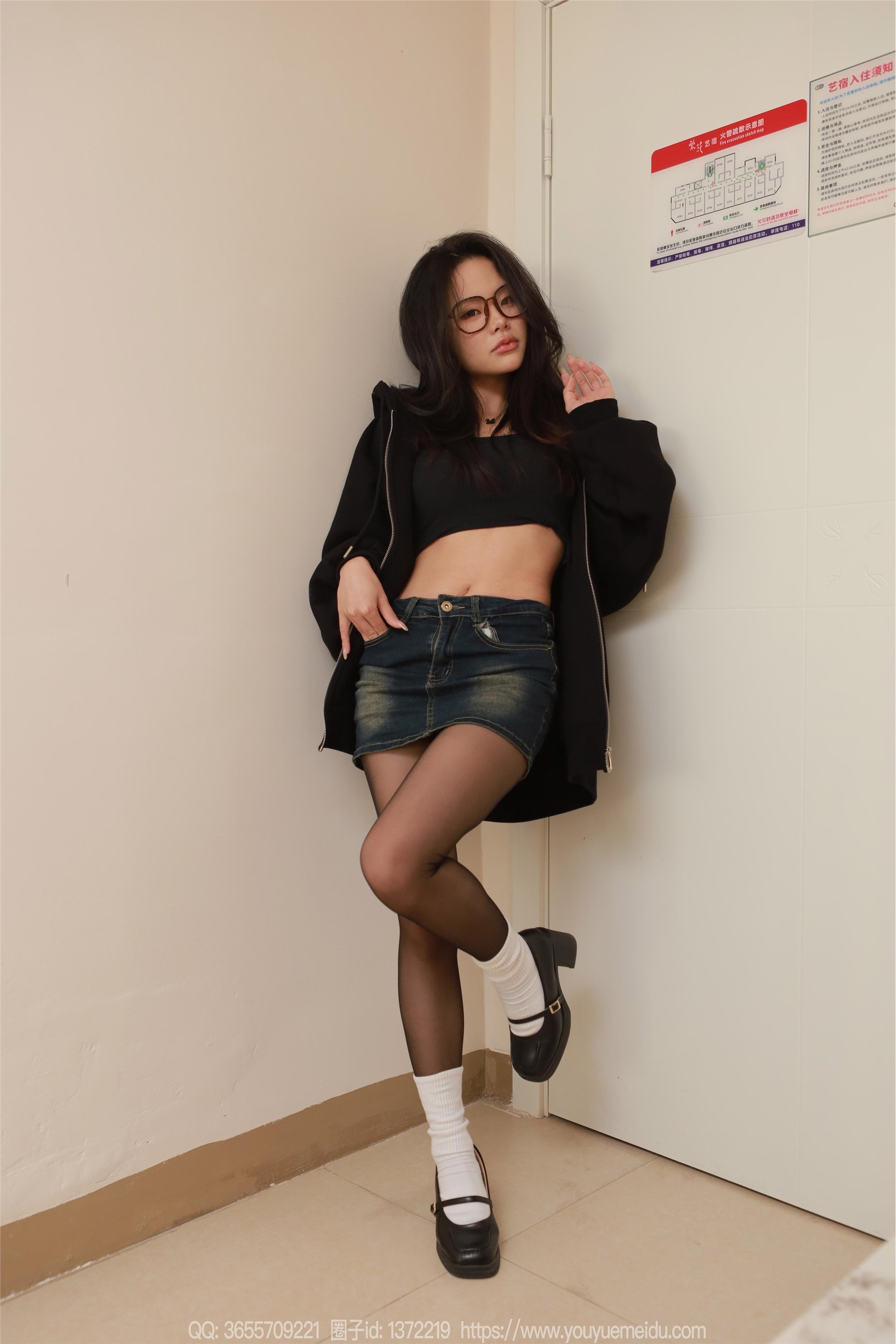 图片[6]-IESS异思趣向期期2025.01.26期丝享家期1960期兔兔《黑丝沙发》-秀人网