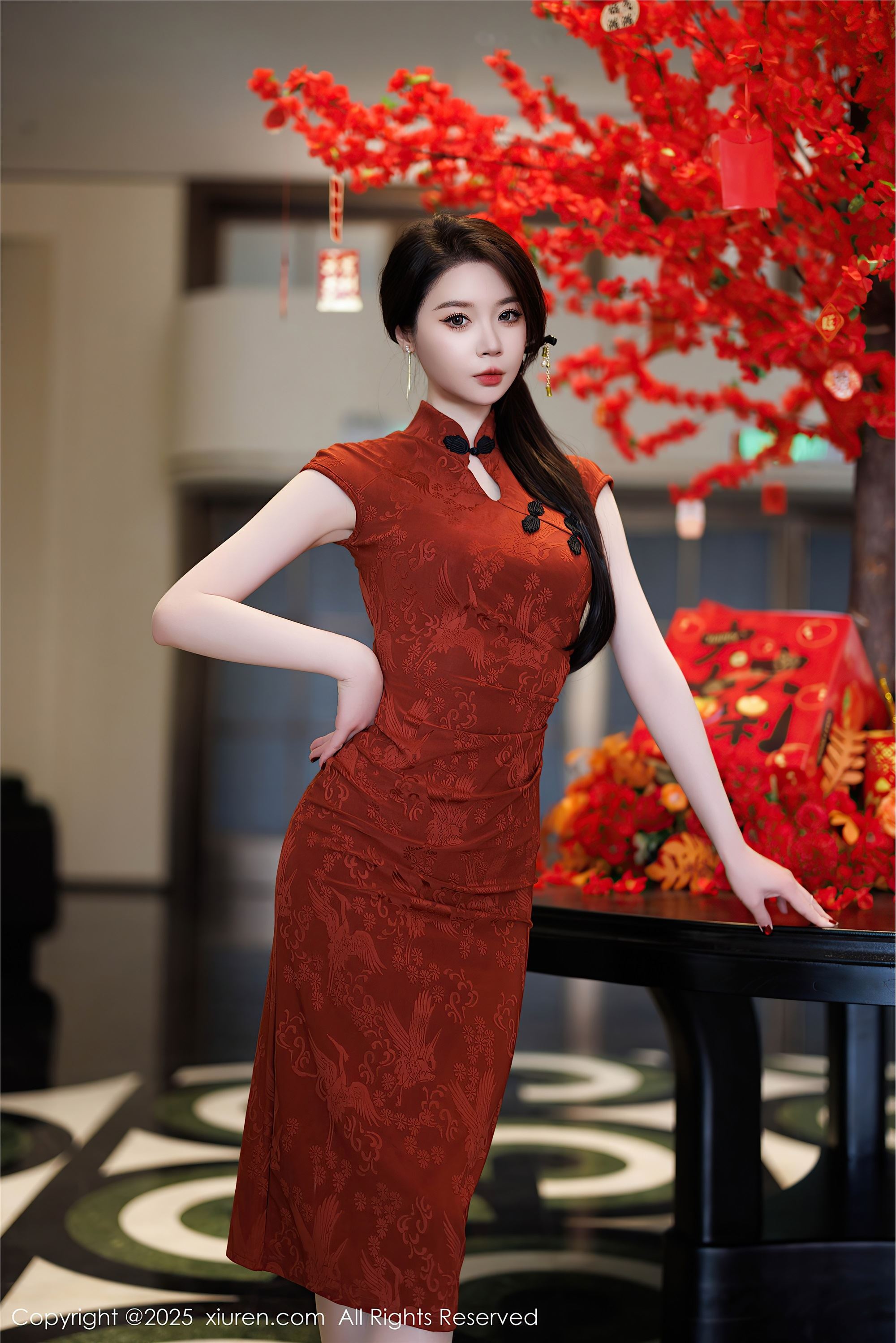 图片[2]-Xiuren秀人网期2025.01.24期N第9812期梦心玥-套图网