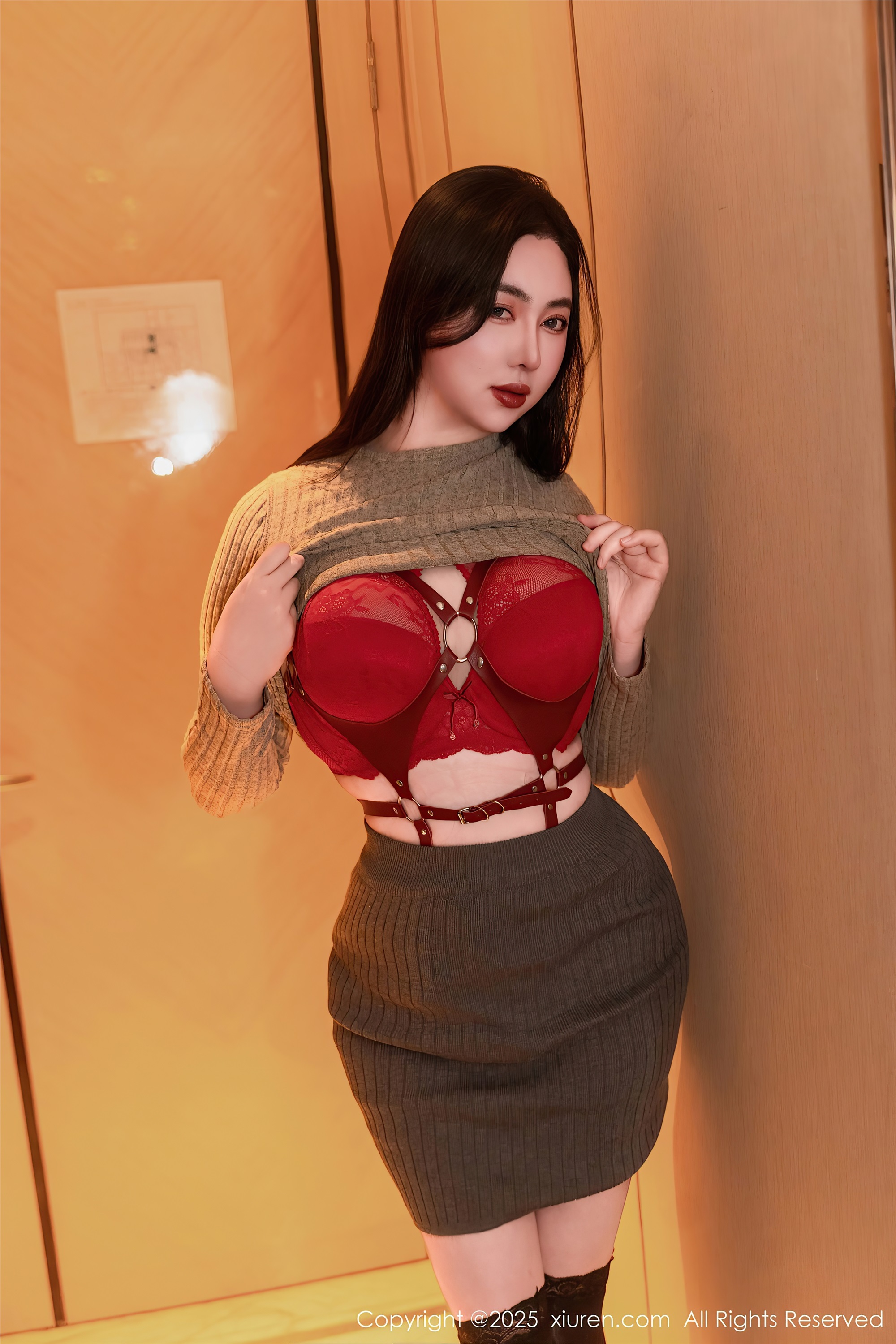 图片[8]-Xiuren秀人网期2025.01.25期N第9817期风景尤美-秀人网