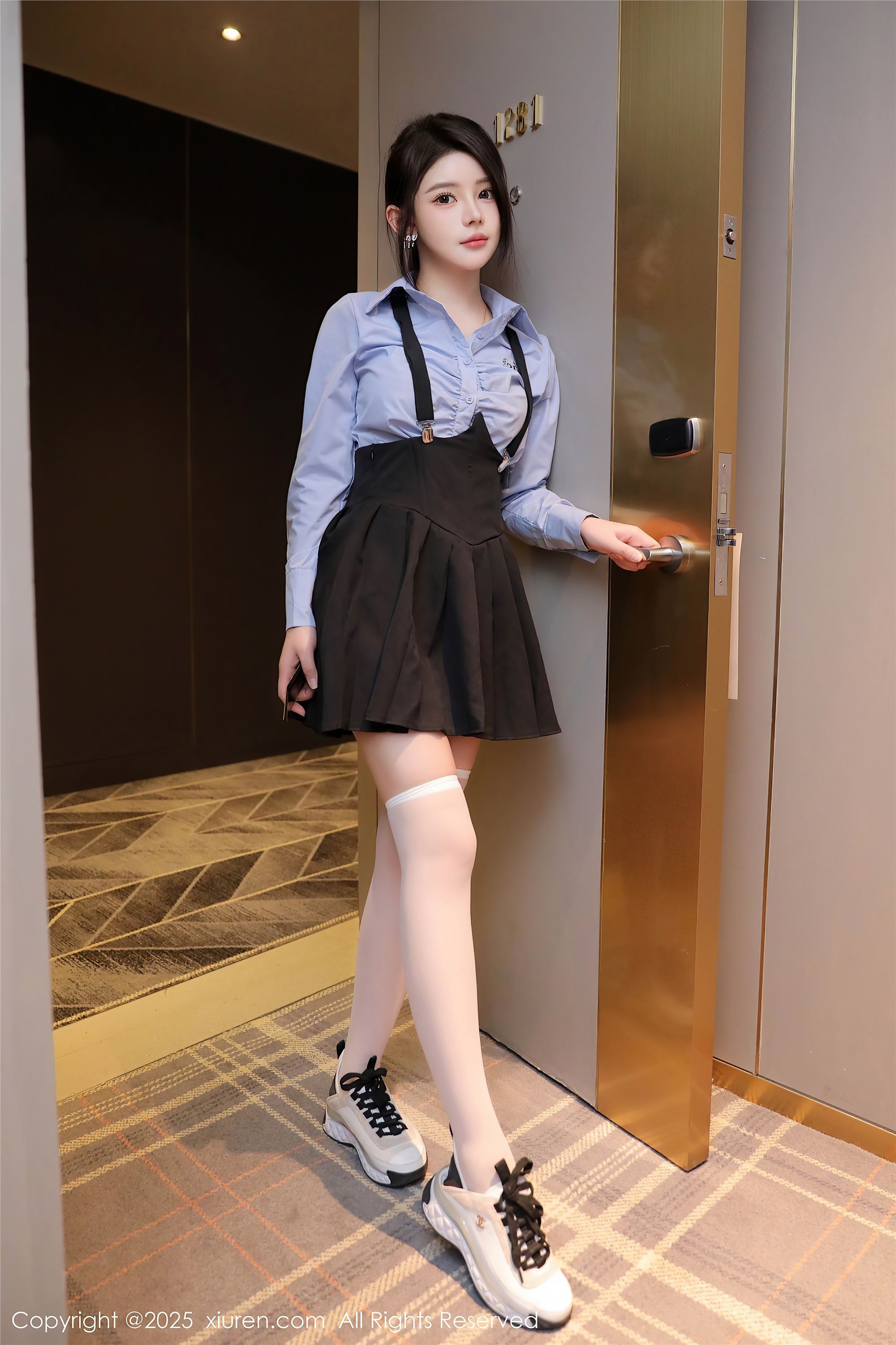 图片[6]-Xiuren秀人网期2025.01.25期N第9819期爱酱里-套图网