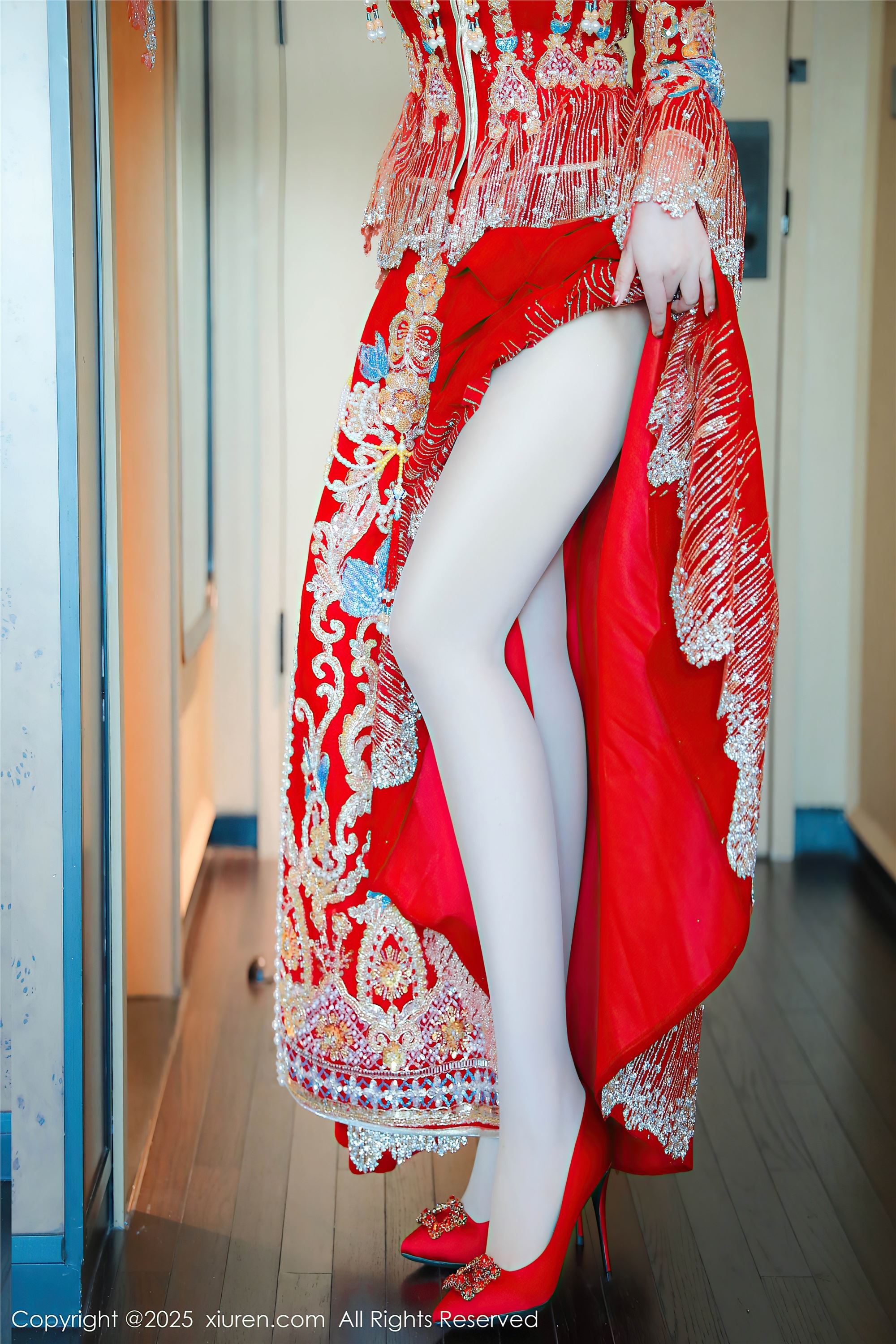 图片[3]-Xiuren秀人网期2025.01.25期N第9823期蛋蛋宝-套图网