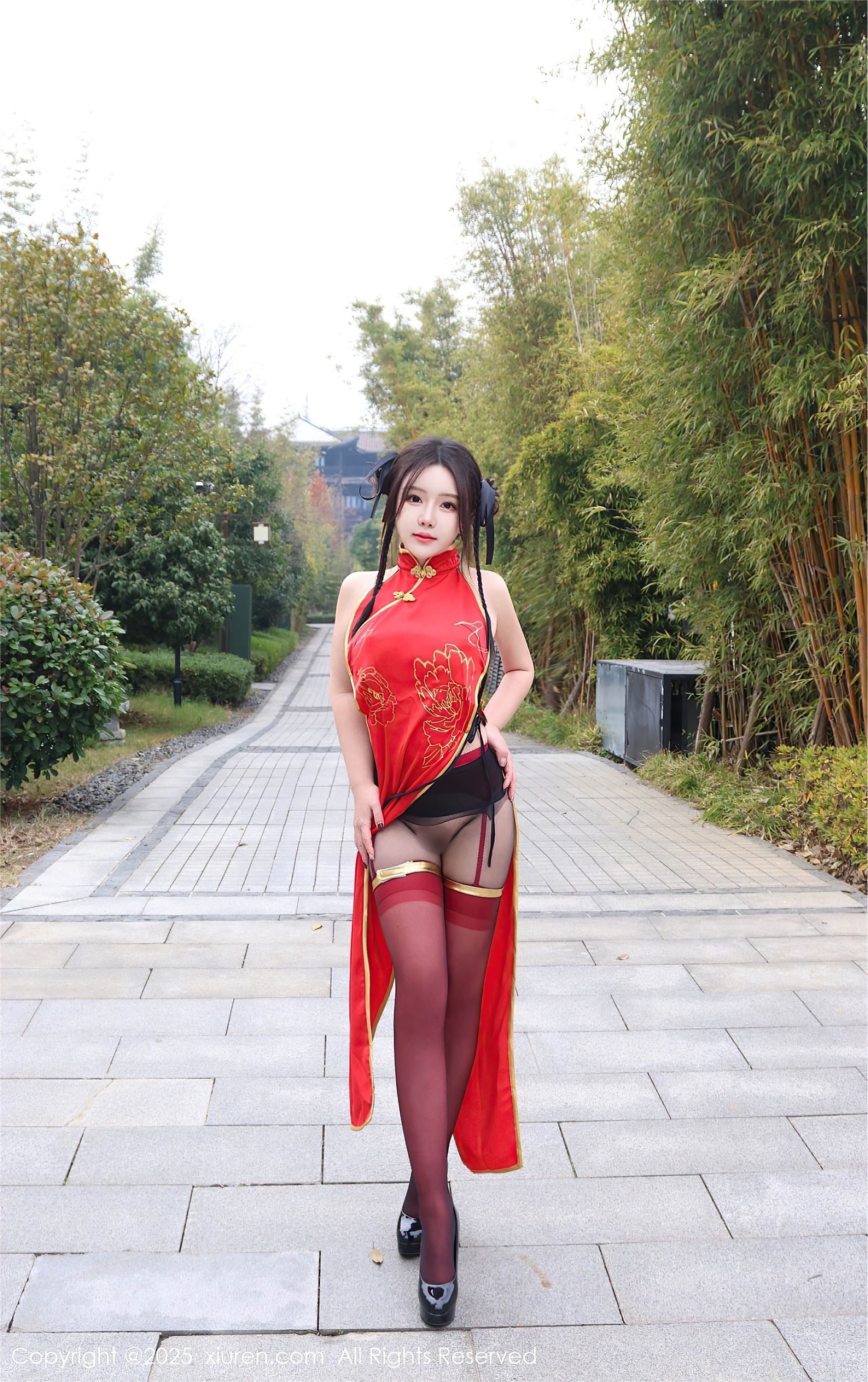 Xiuren秀人网期2025.01.26期N第9834期小薯条nienie-秀人网