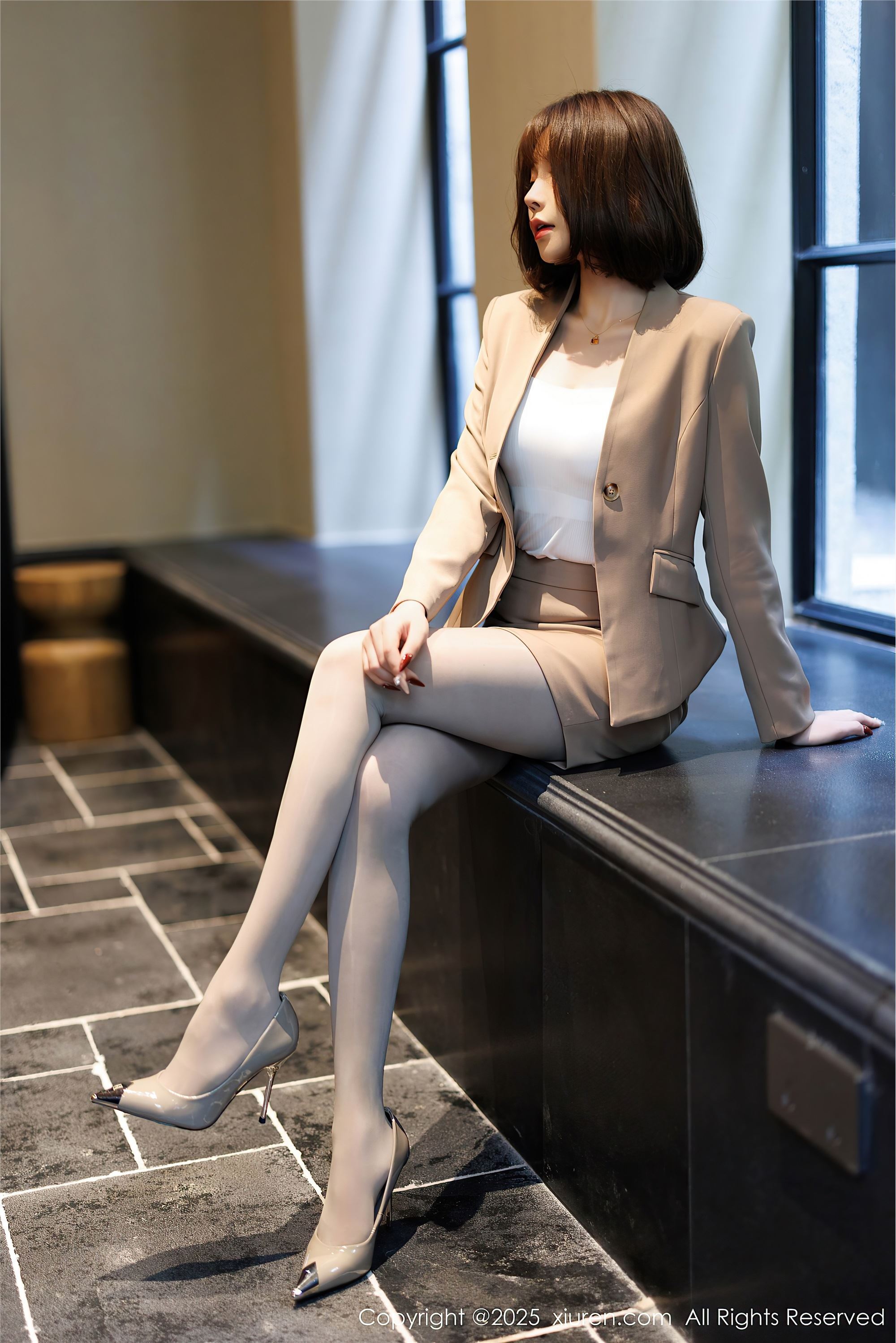 图片[6]-Xiuren秀人网期2025.02.06期N第9844期徐莉芝Booty-秀人网