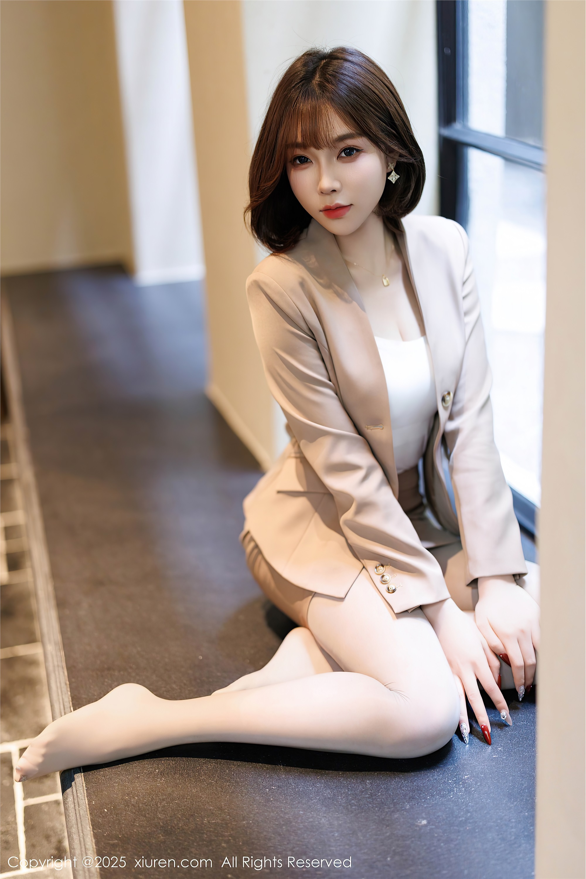 图片[9]-Xiuren秀人网期2025.02.06期N第9844期徐莉芝Booty-秀人网