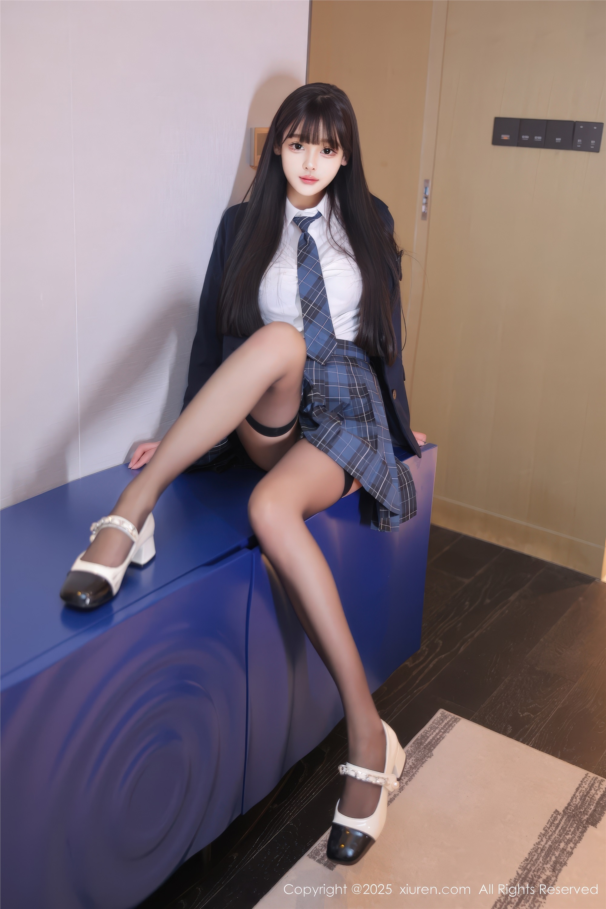 图片[9]-Xiuren秀人网期2025.02.08期N第9853期余安安-秀人网