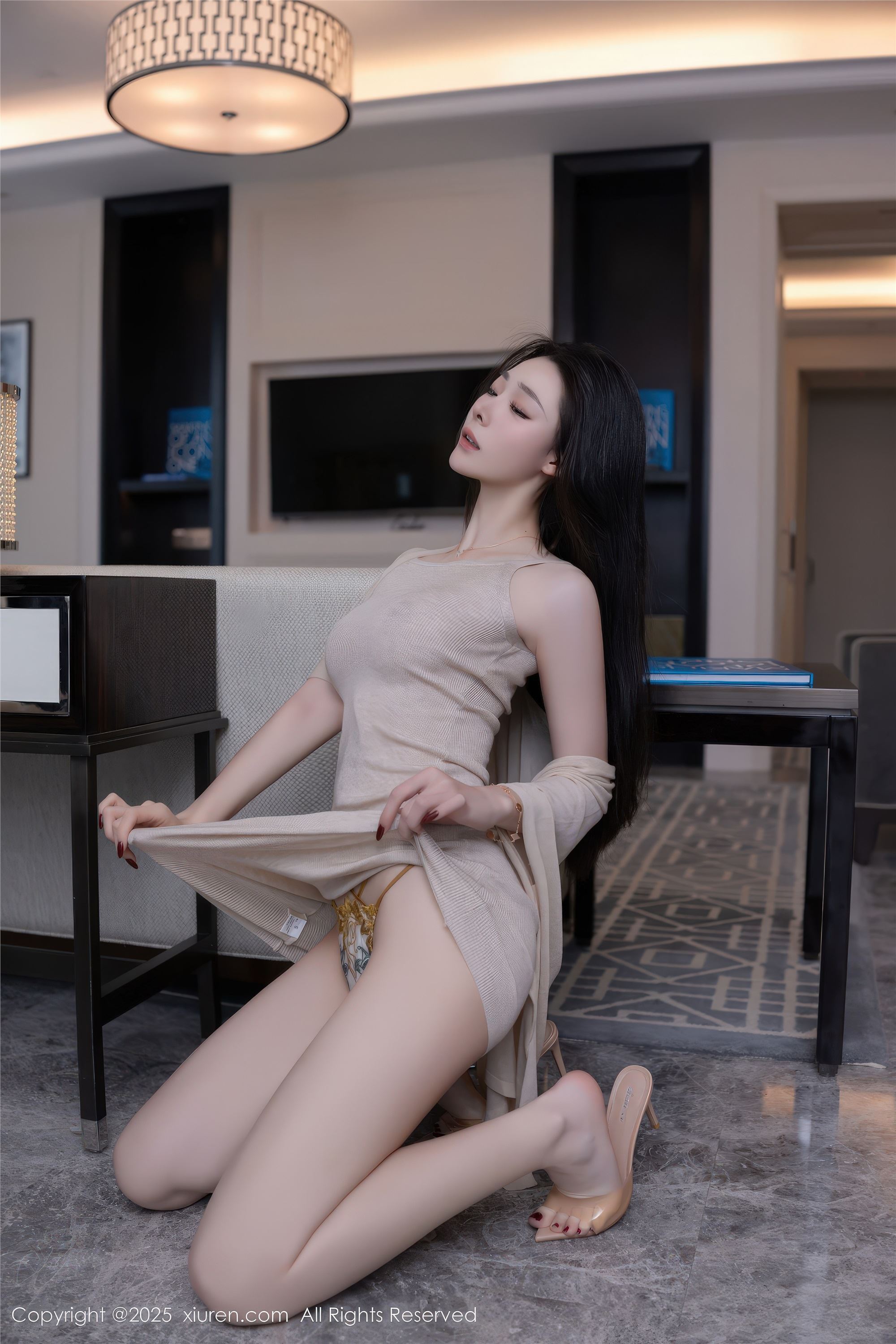 图片[7]-Xiuren秀人网期2025.02.08期N第9858期小逗逗-套图网