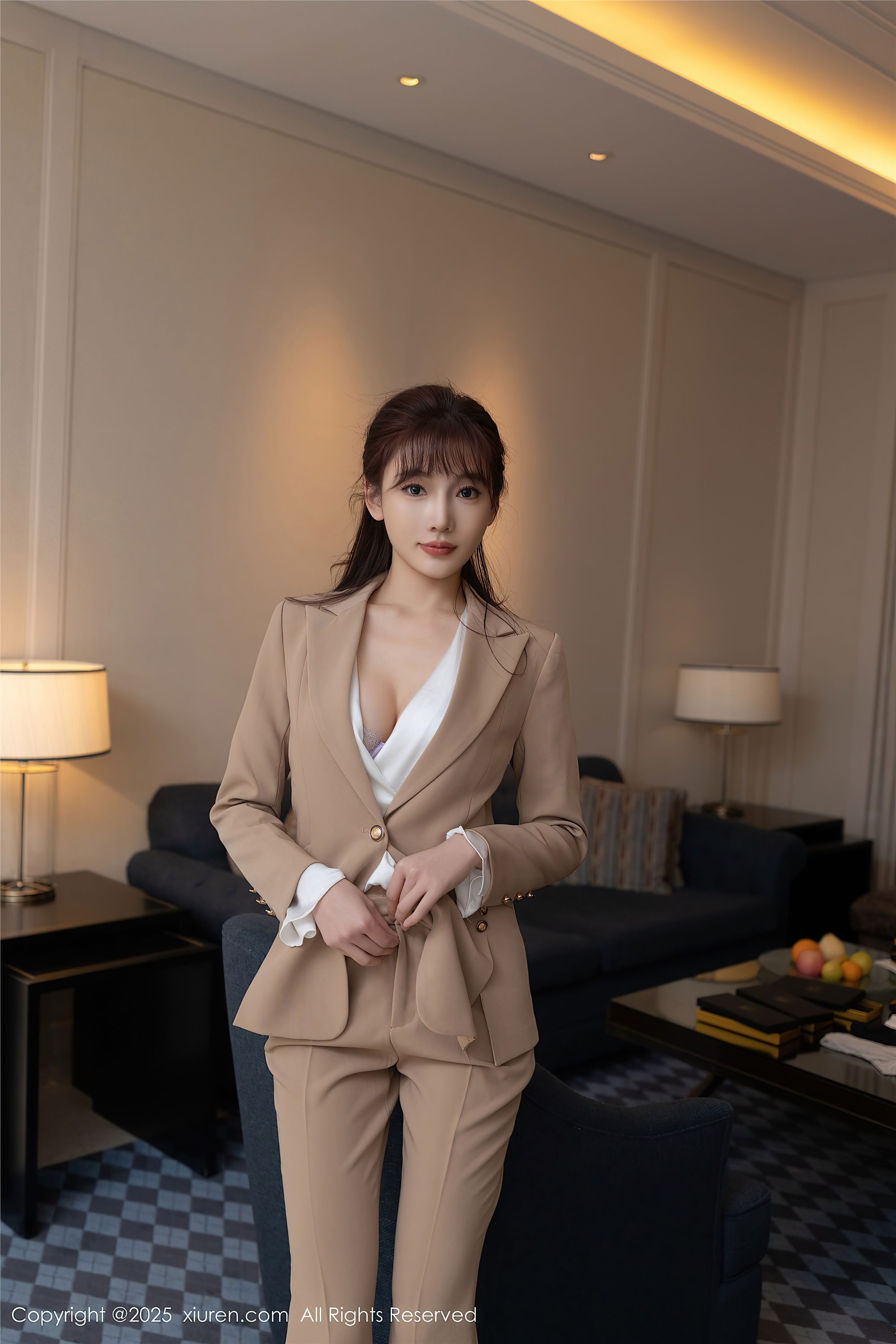 图片[8]-Xiuren秀人网期2025.02.13期N第9881期陆萱萱-套图网