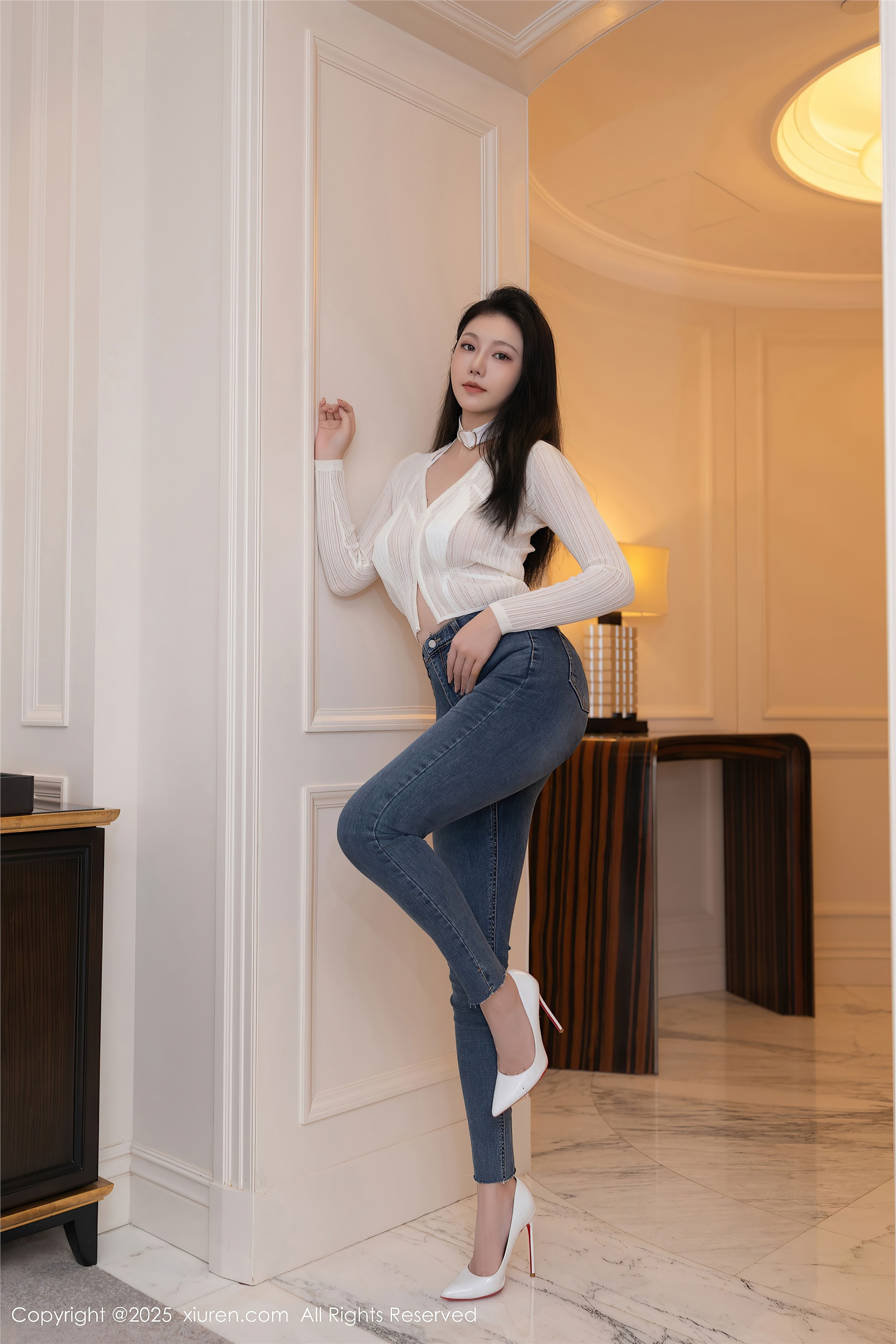 图片[2]-Xiuren秀人网期2025.02.18期N第9900期安然anran-秀人网