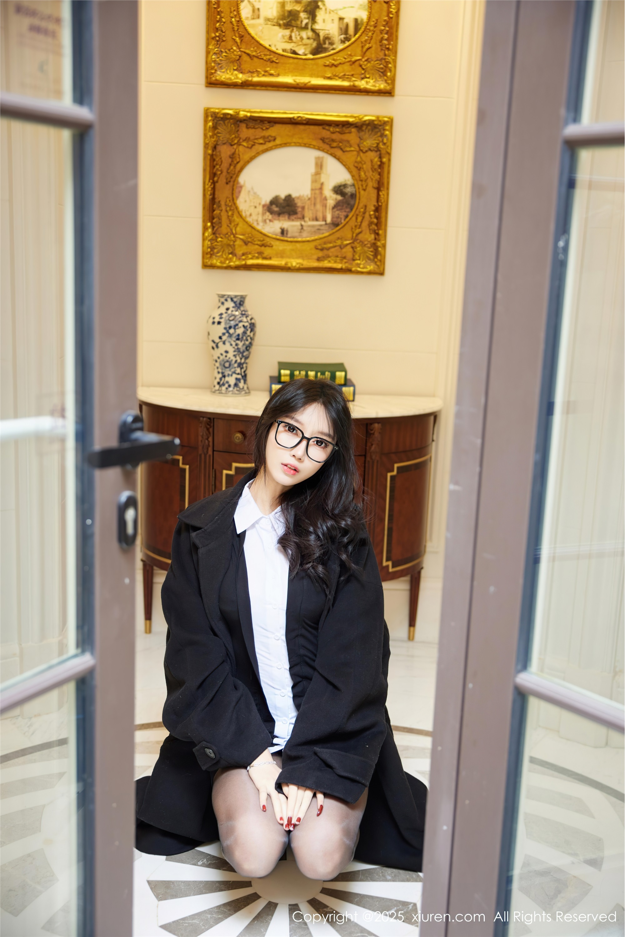 图片[4]-Xiuren秀人网期2025.02.24期N第9926期玥儿玥er-套图网