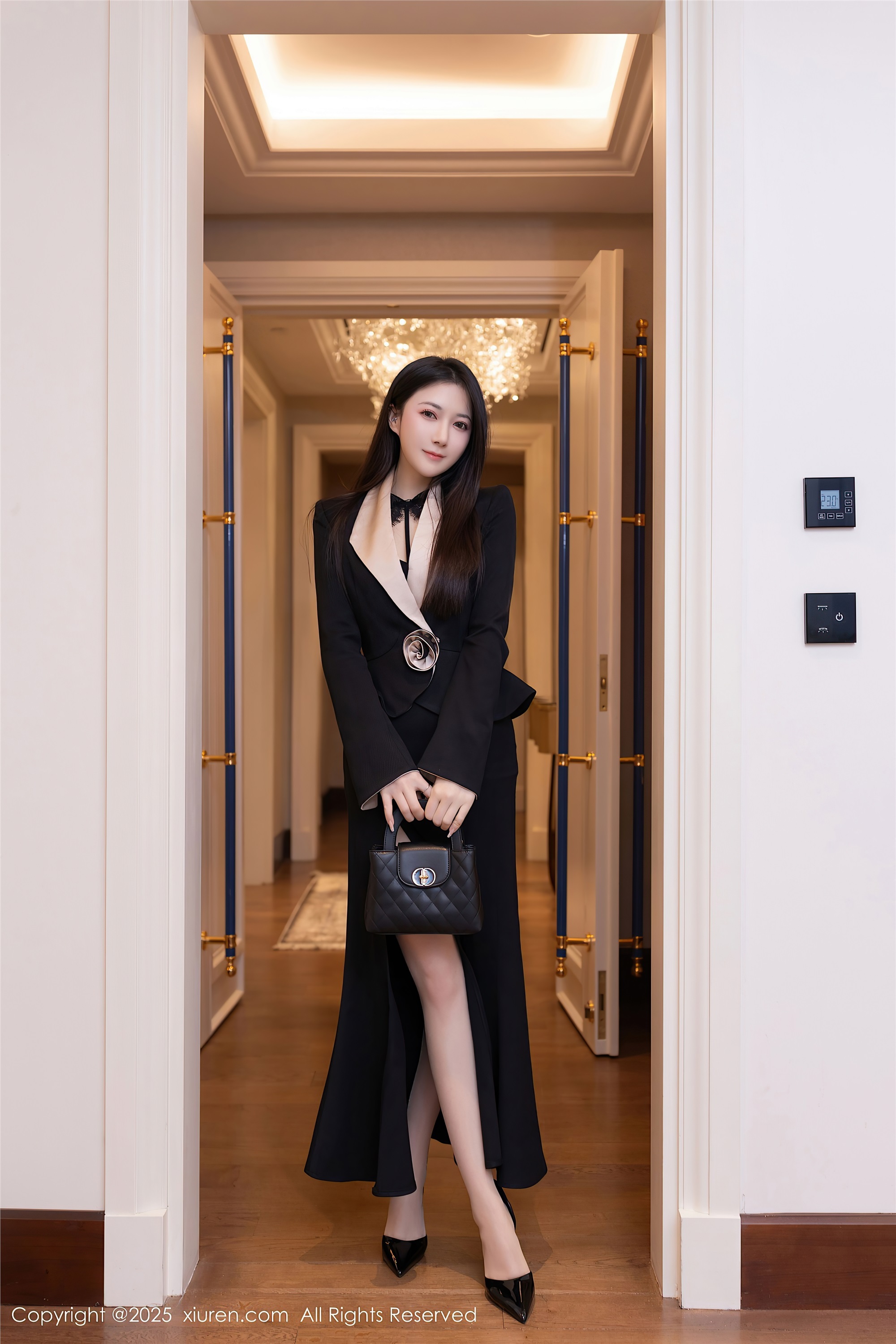 Xiuren秀人网期2025.02.28期N第9953期鱼子酱Fish-秀人网