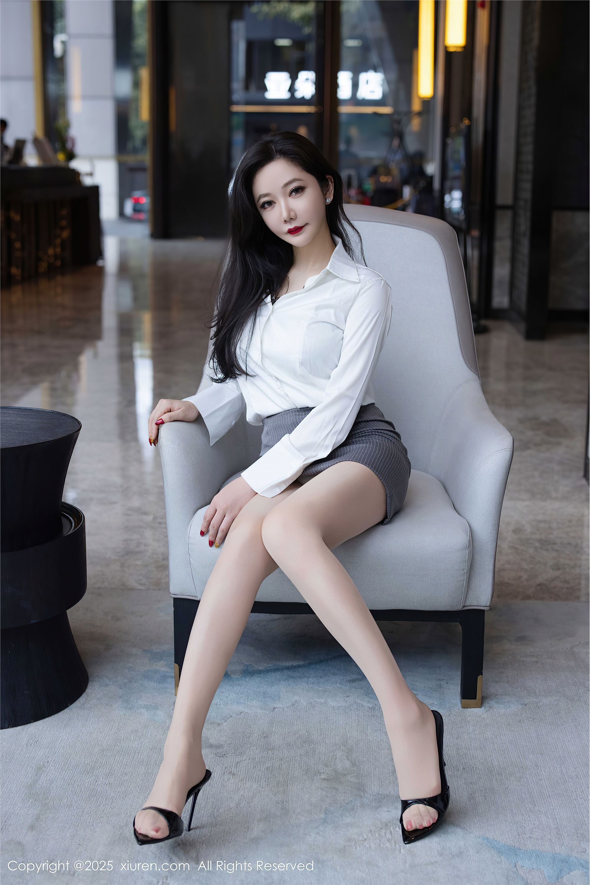 图片[7]-Xiuren秀人网期2025.03.06期N第9976期心妍小公主-秀人网