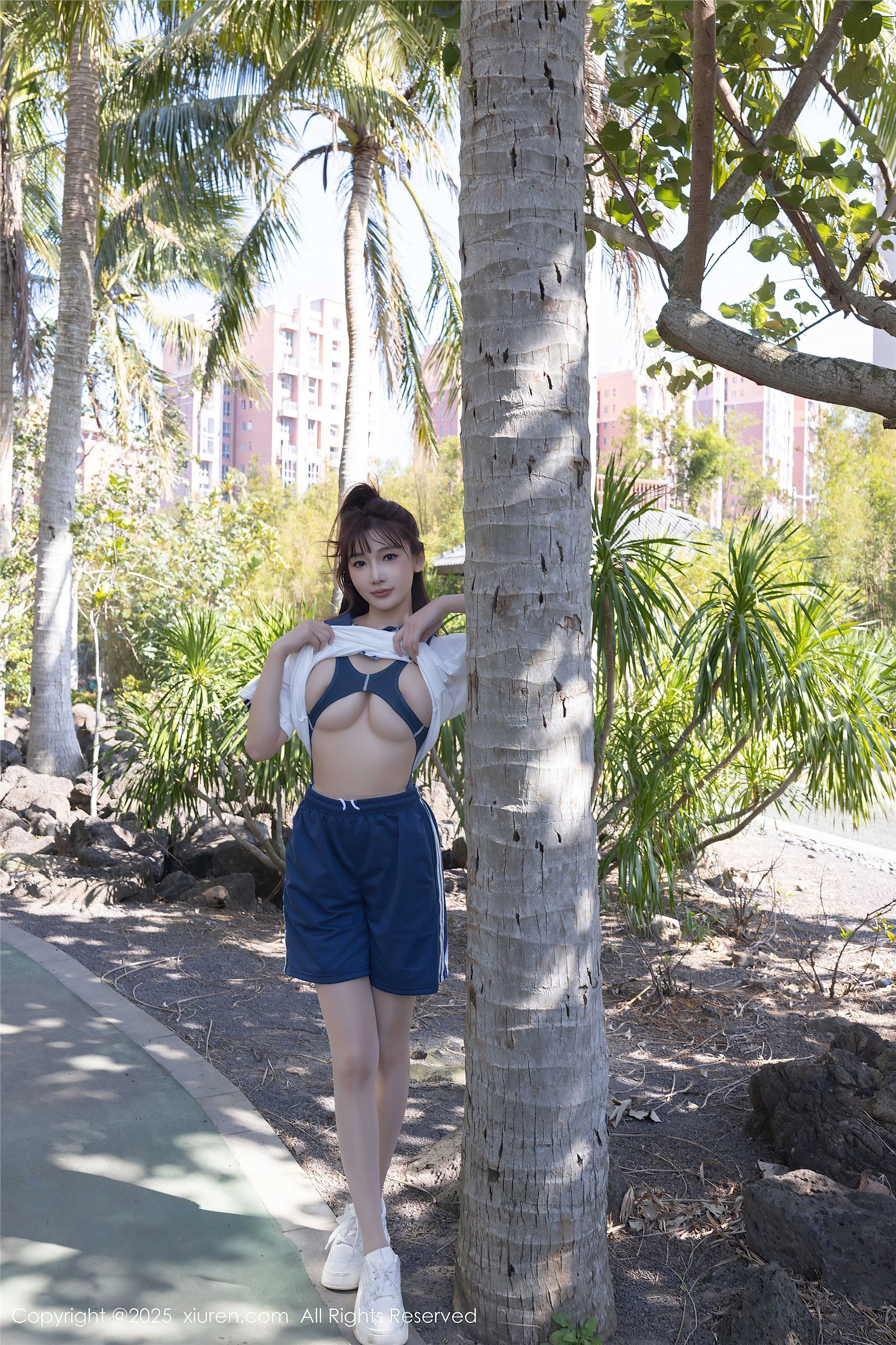 Xiuren秀人网期2025.03.06期N第9979期陆萱萱-秀人网