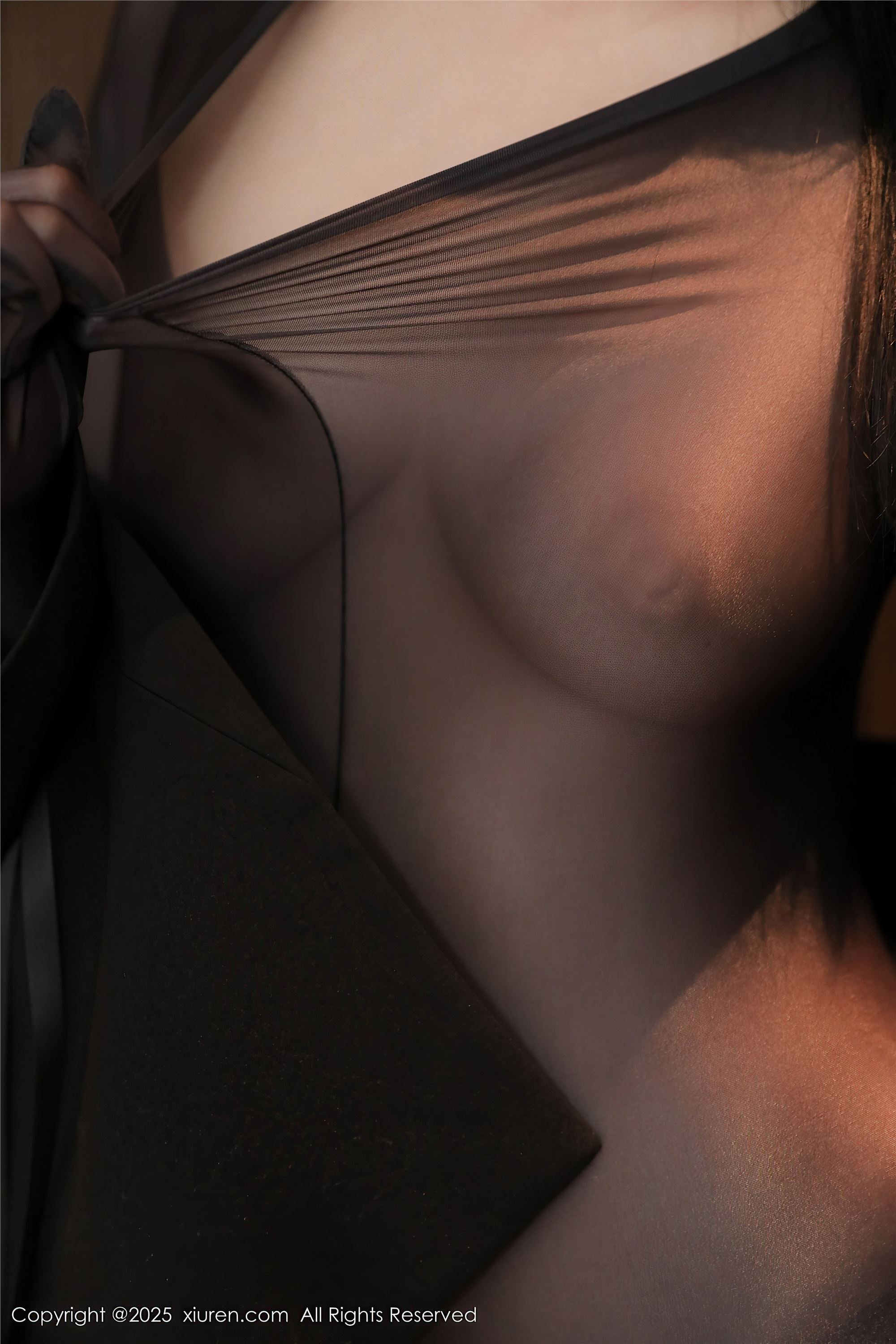 图片[5]-Xiuren秀人网期2025.03.07期N第9987期Candy糖糖-秀人网