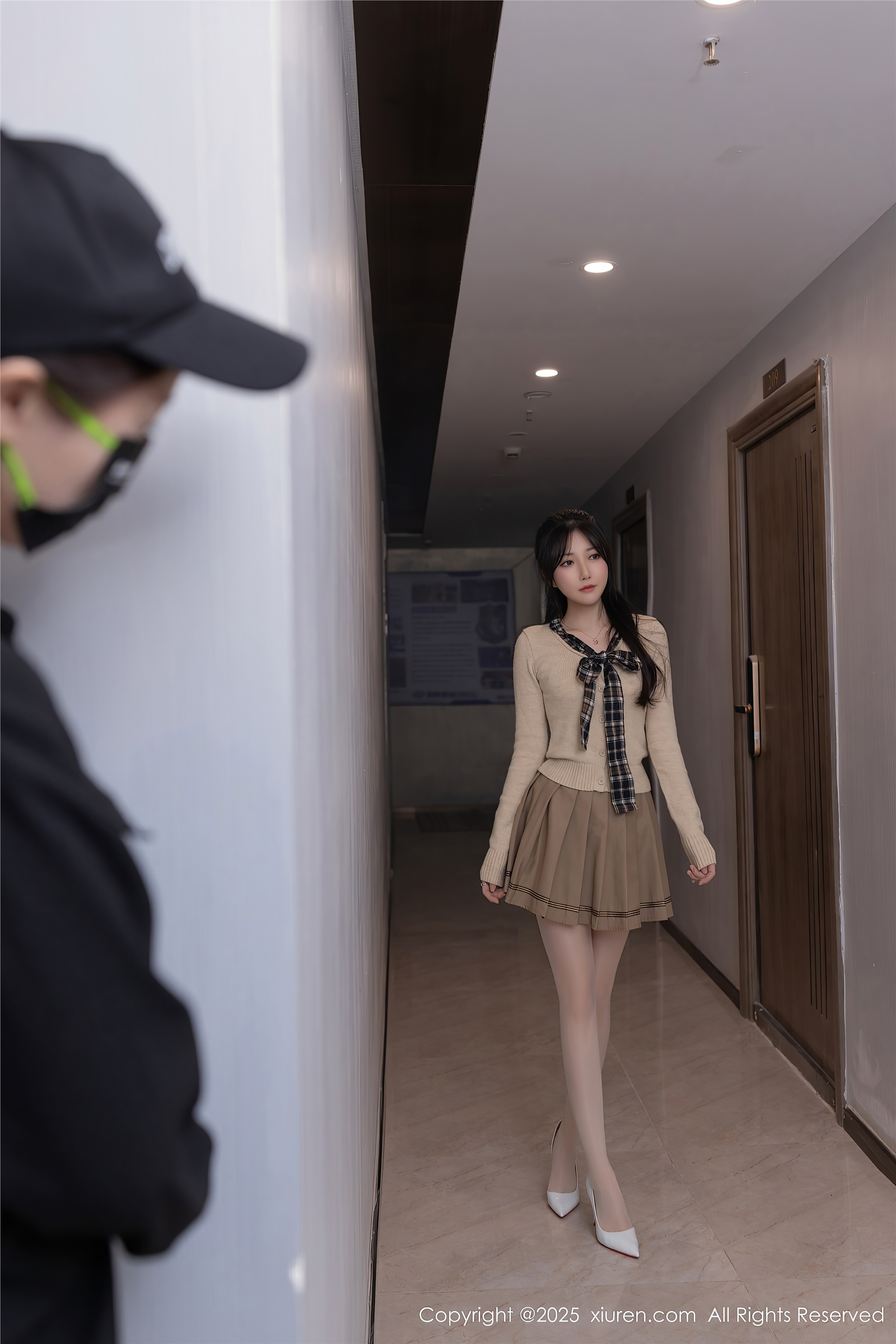 Xiuren秀人网期2025.03.07期N第9988期鱼子酱Fish-秀人网