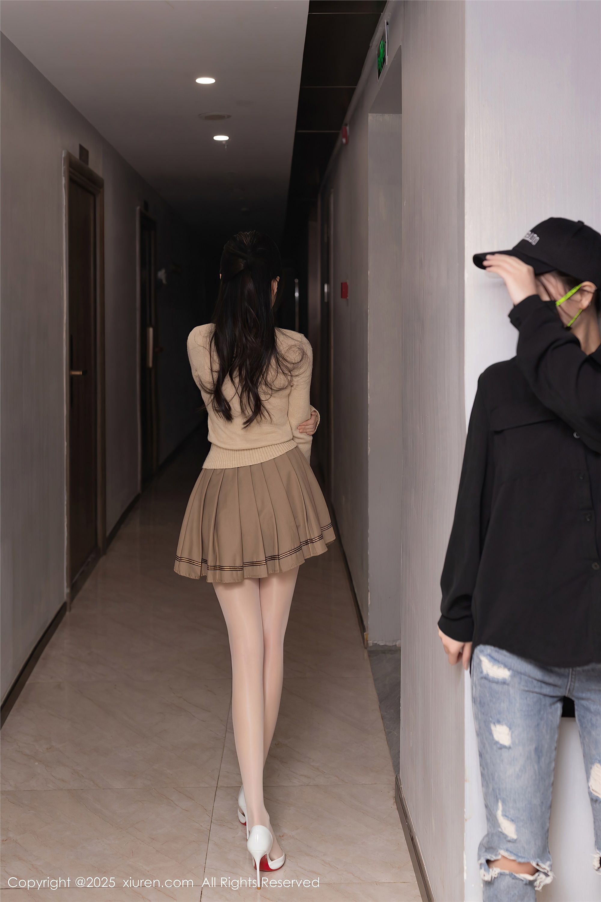 图片[2]-Xiuren秀人网期2025.03.07期N第9988期鱼子酱Fish-秀人网