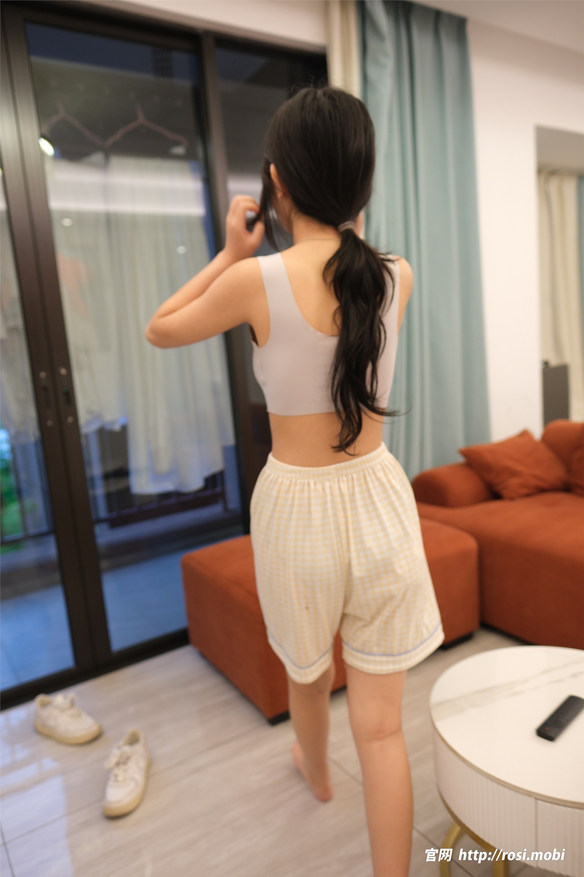 图片[2]-ROSI写真期2025.04.08期N第4873-秀人网