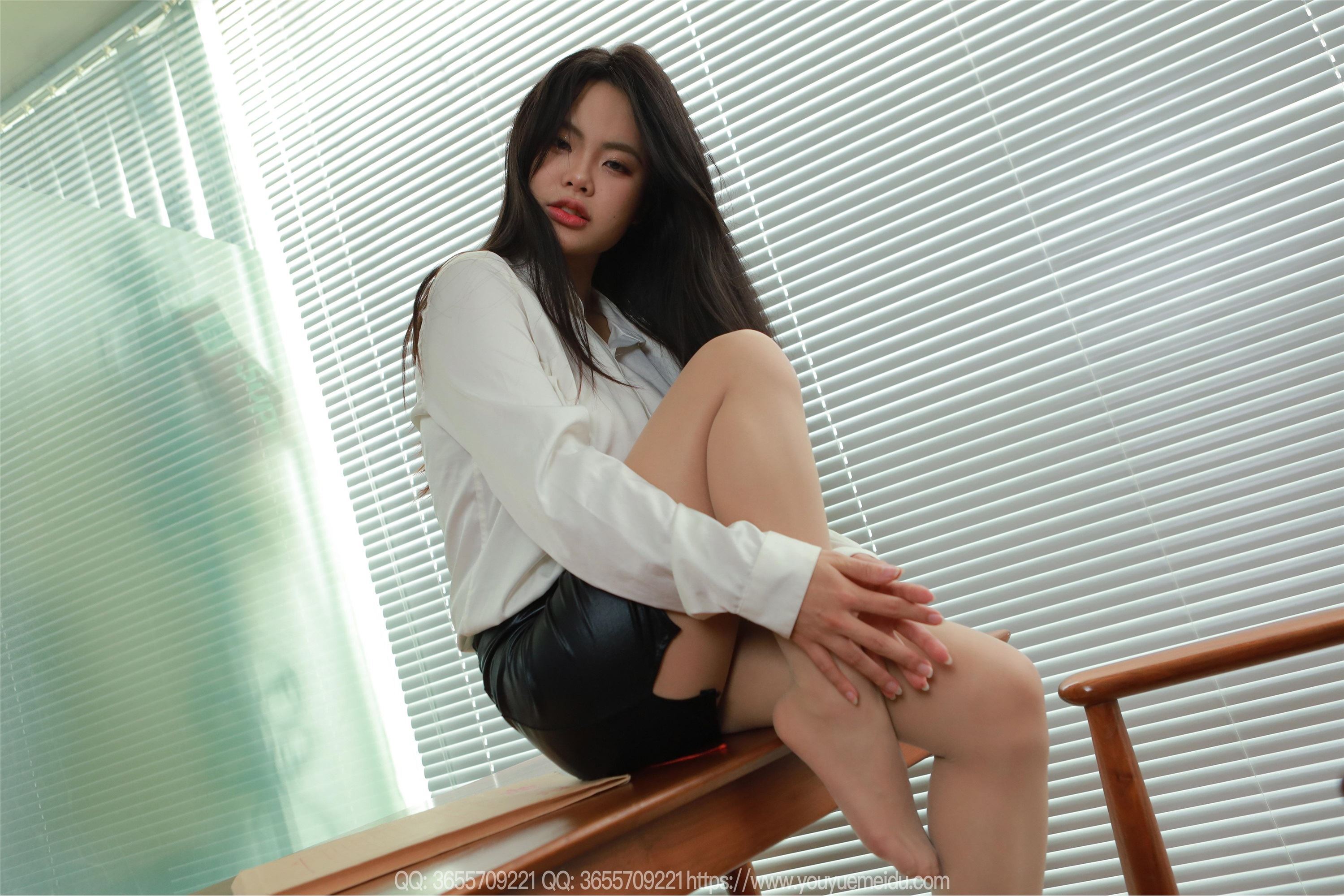 图片[4]-IESS异思趣向期期2025.03.19期丝享家期2005期兔兔《白色OL（下）》-秀人网