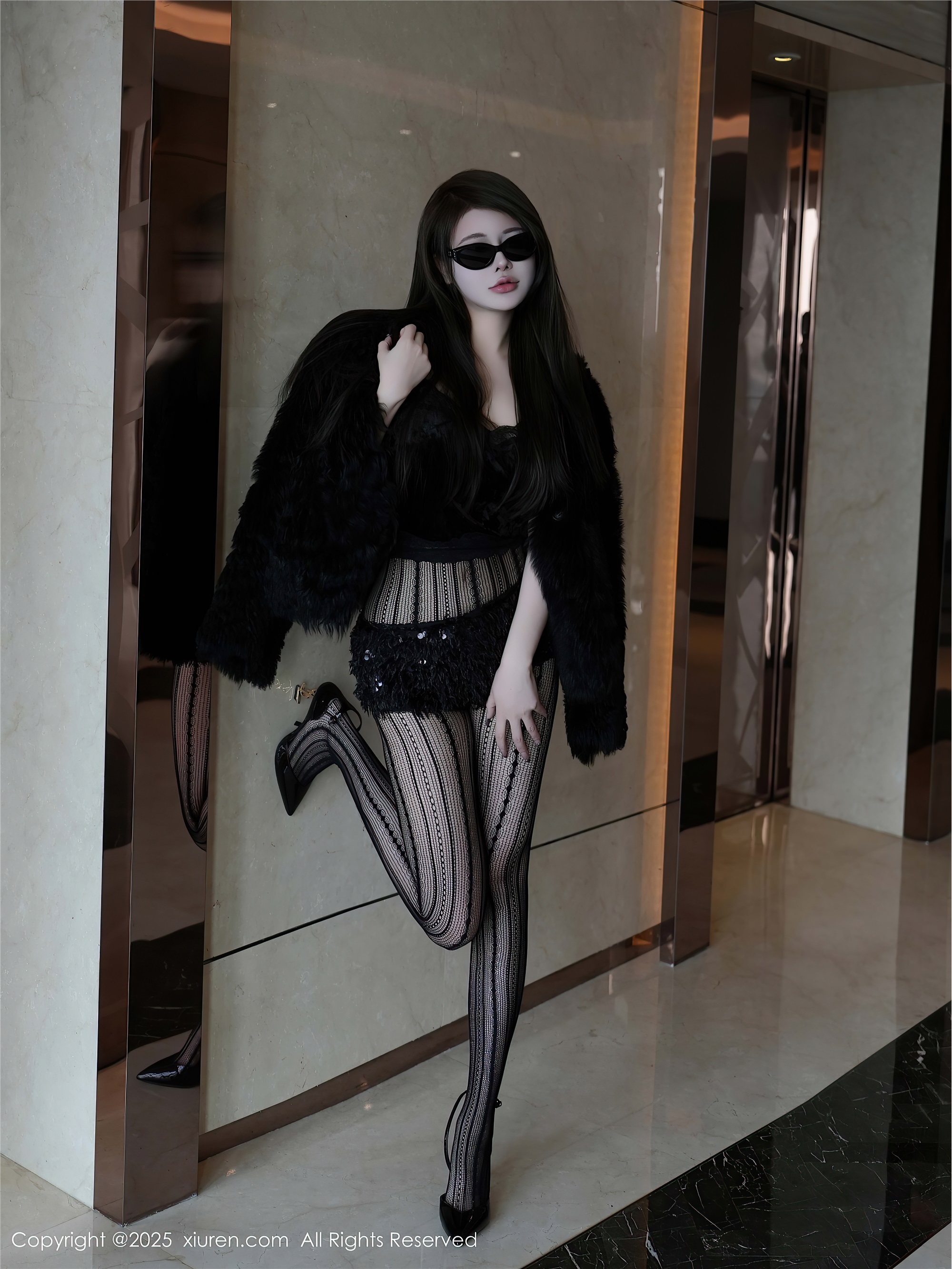 图片[7]-Xiuren秀人网期2025.03.24期N第10056期甜妮-秀人网