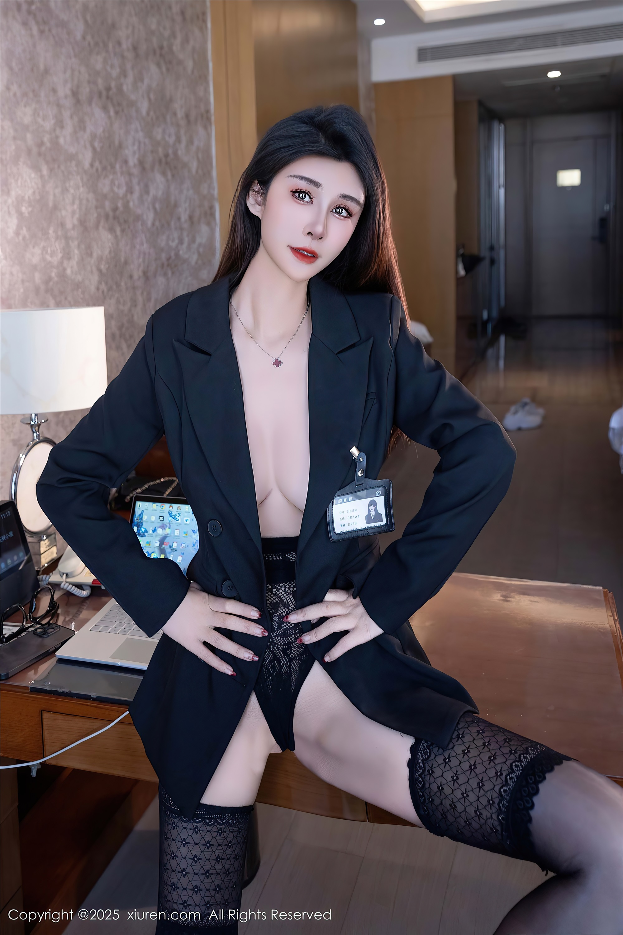 图片[4]-Xiuren秀人网期2025.04.01期N第10095期艺艺yiyi-秀人网