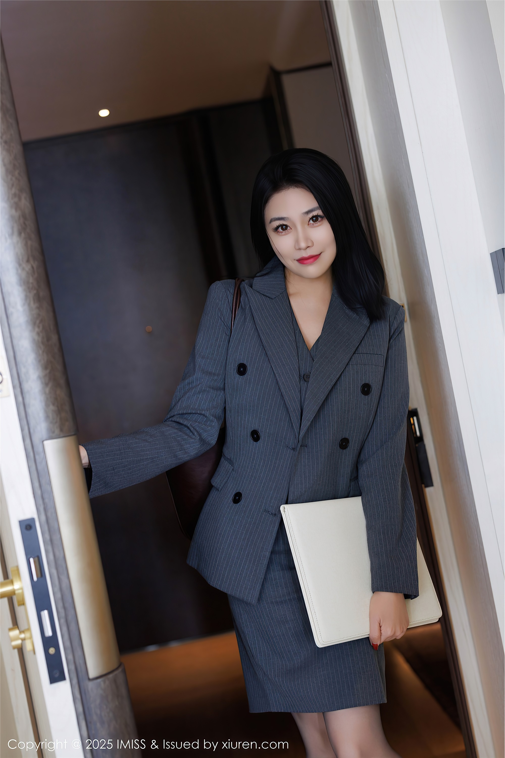 IMiss爱蜜社期2025.03.19期VOL.787期许诺Sabrina-套图网