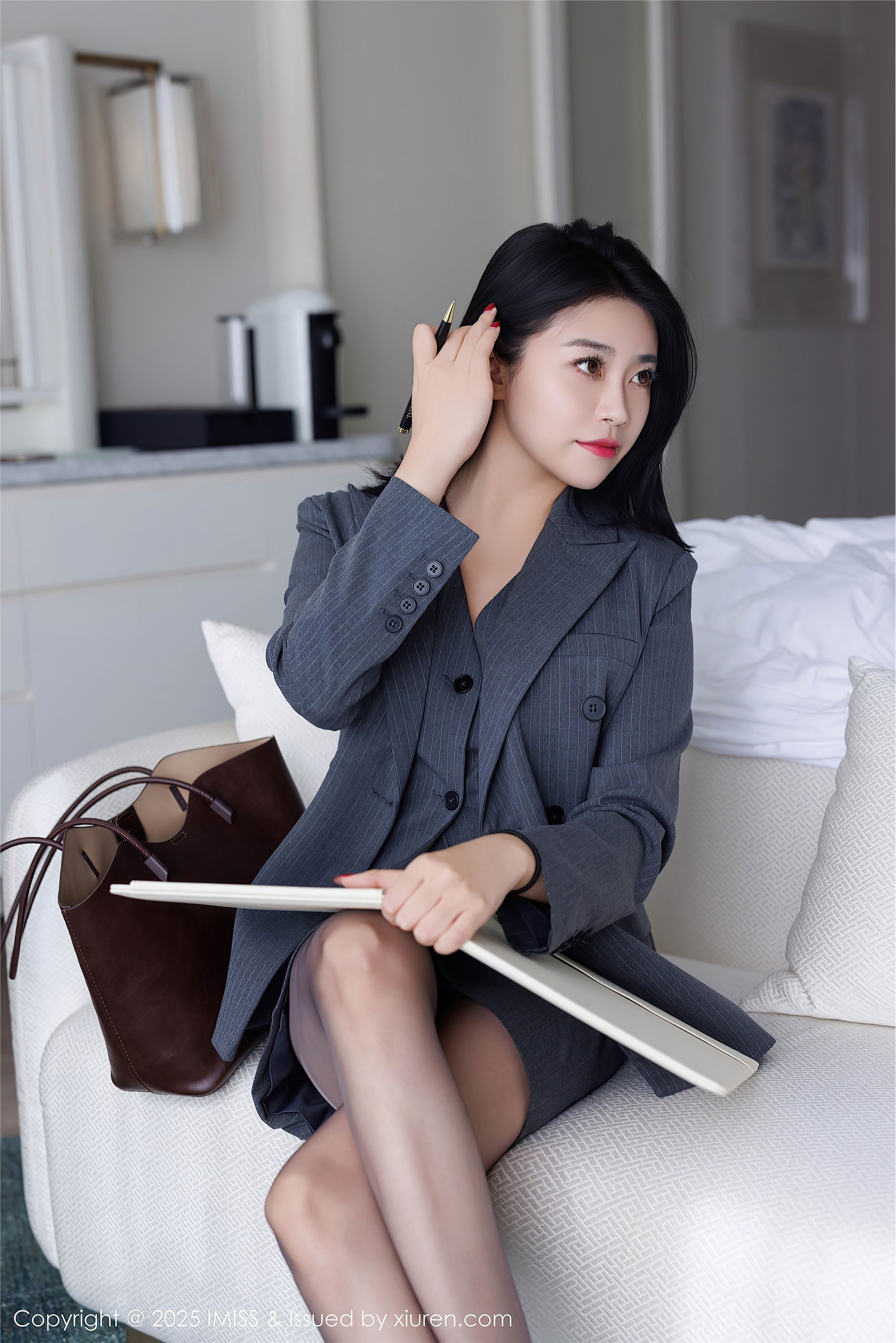 图片[8]-IMiss爱蜜社期2025.03.19期VOL.787期许诺Sabrina-套图网