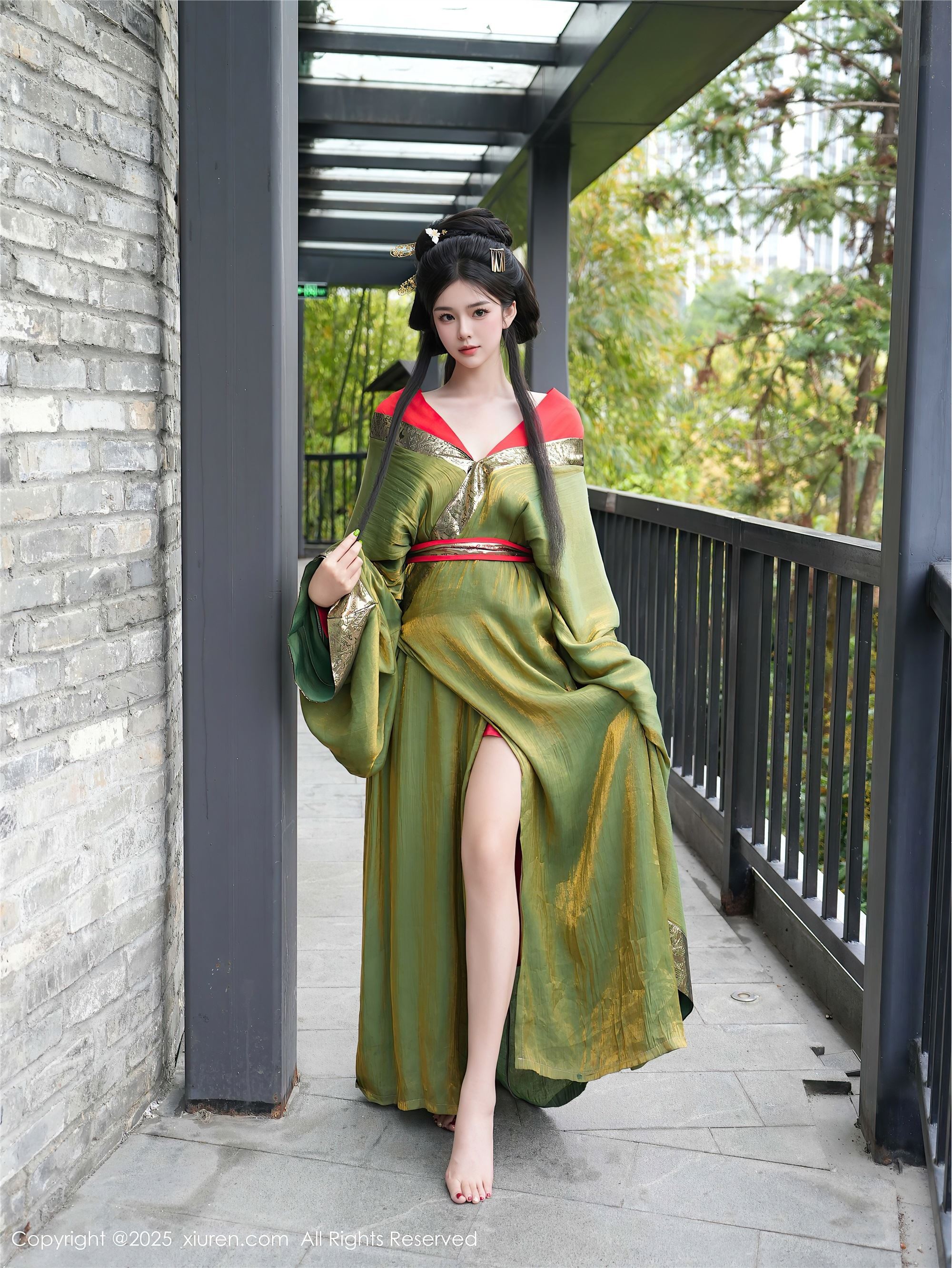 图片[9]-Xiuren秀人网期2025.04.09期N第10126期雪糕CiCi-套图网