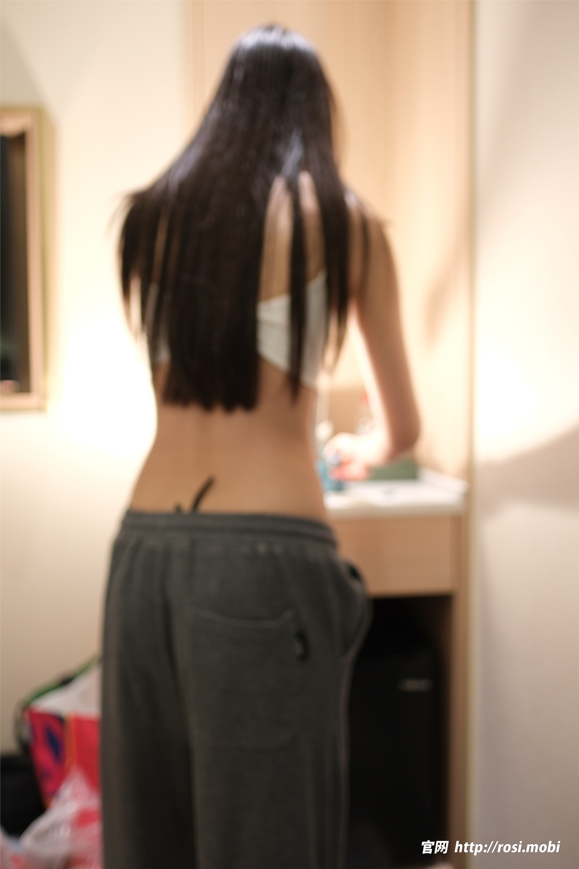 图片[4]-ROSI写真期2025.05.14期N第4909-套图网