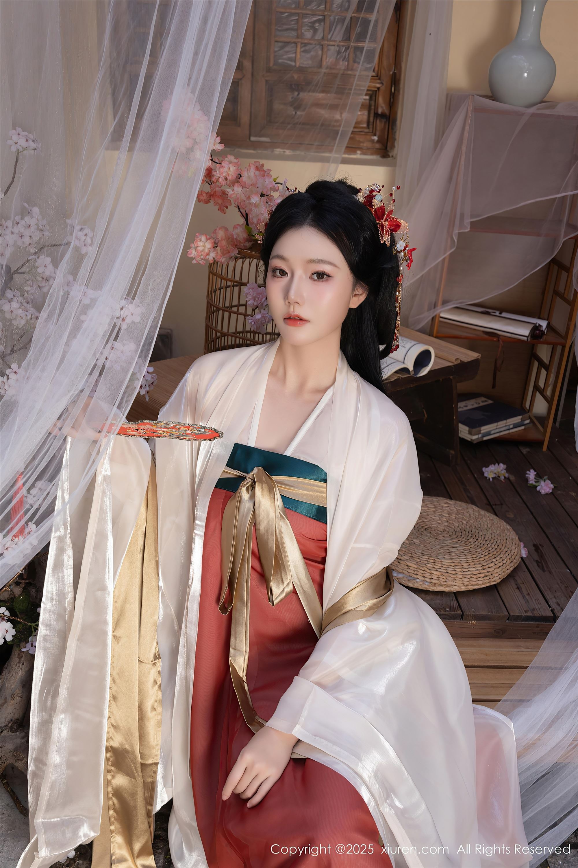 图片[4]-Xiuren秀人网期2025.04.29期N第10223期陆萱萱-秀人网