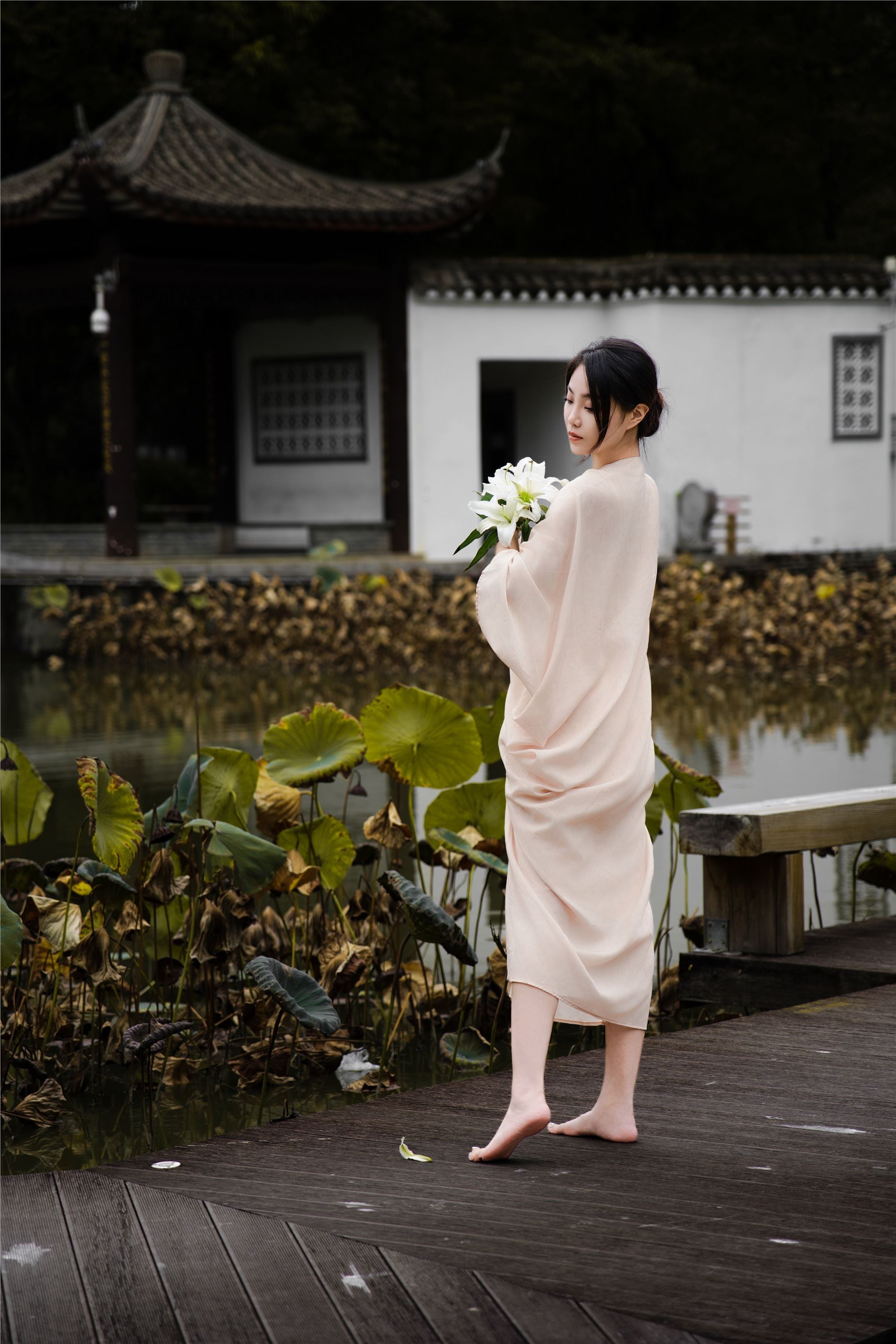 图片[2]-YITUYU艺图语期2025.01.01期新中式写真期小雅-秀人网