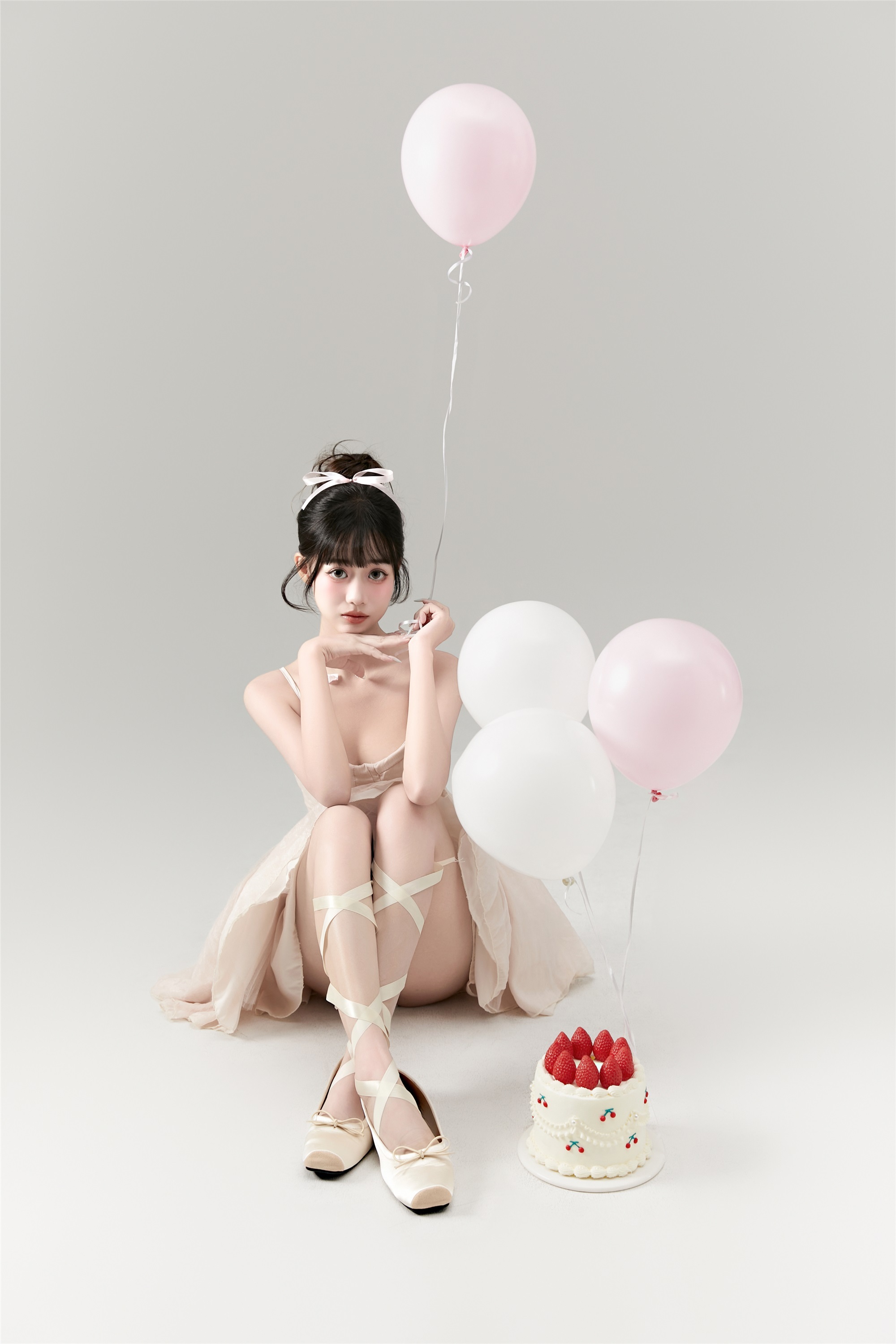 图片[11]-YITUYU艺图语期2025.01.01期芭蕾少女生日写真期菠萝包-套图网
