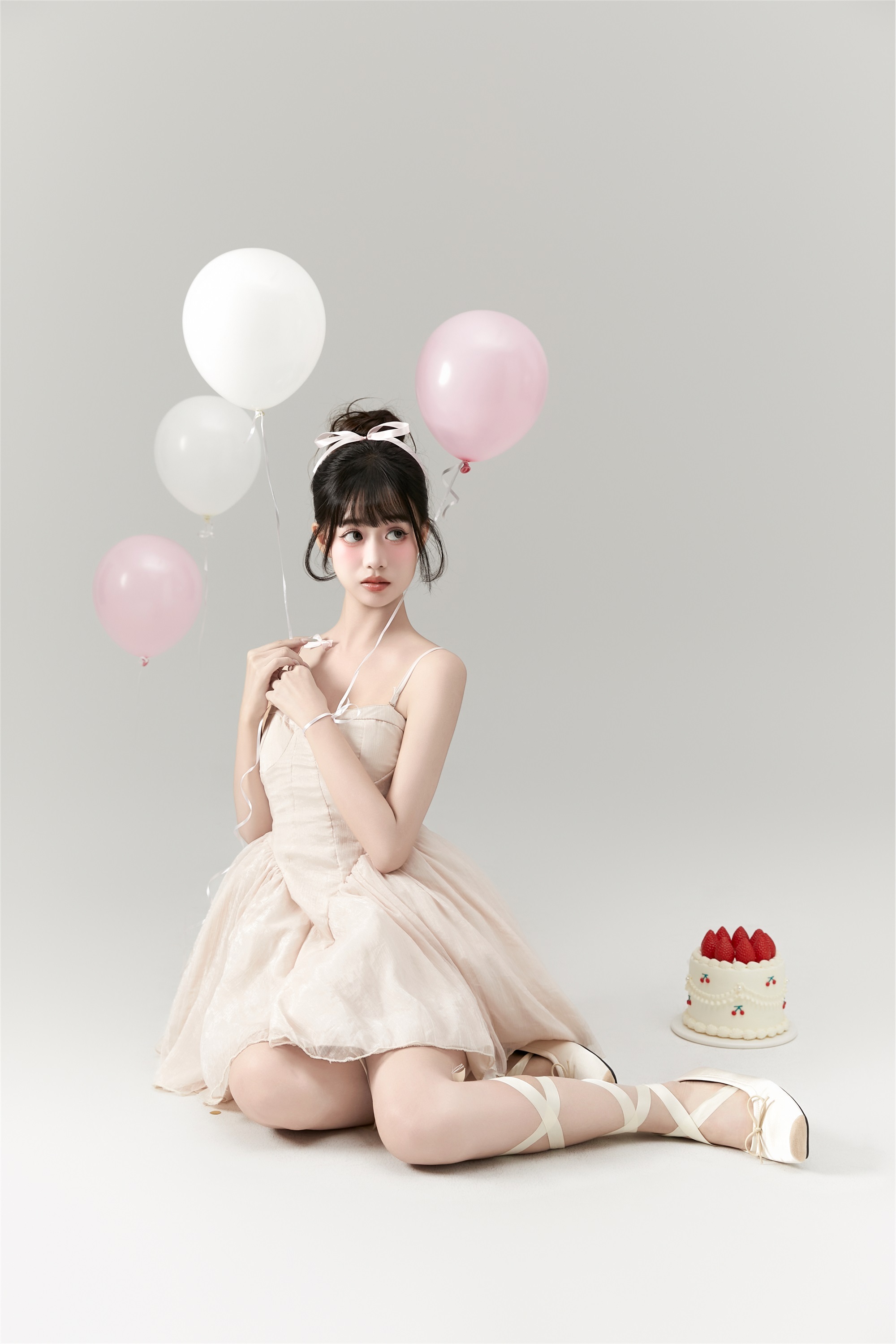 图片[18]-YITUYU艺图语期2025.01.01期芭蕾少女生日写真期菠萝包-套图网