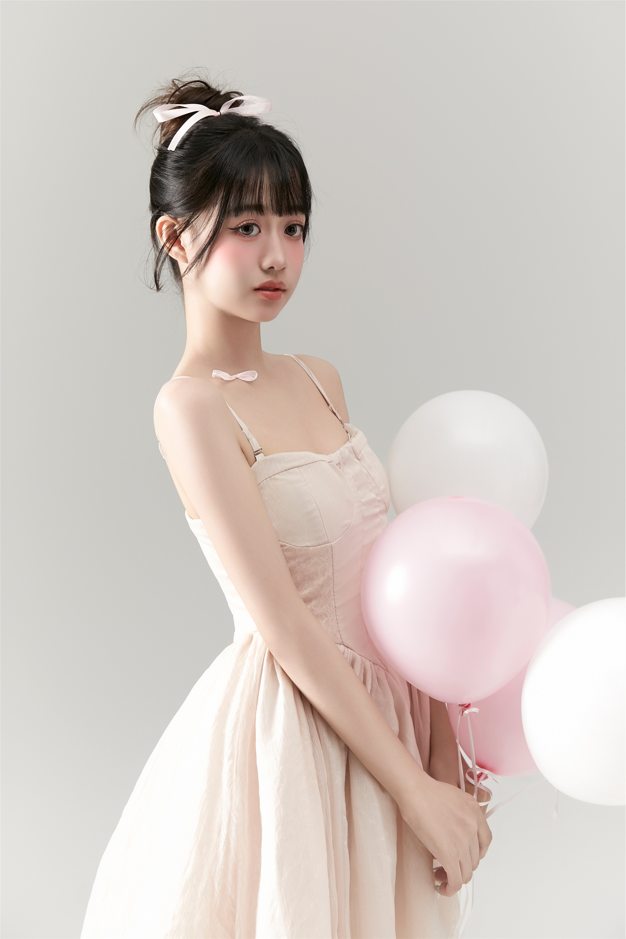 图片[5]-YITUYU艺图语期2025.01.01期芭蕾少女生日写真期菠萝包-秀人网