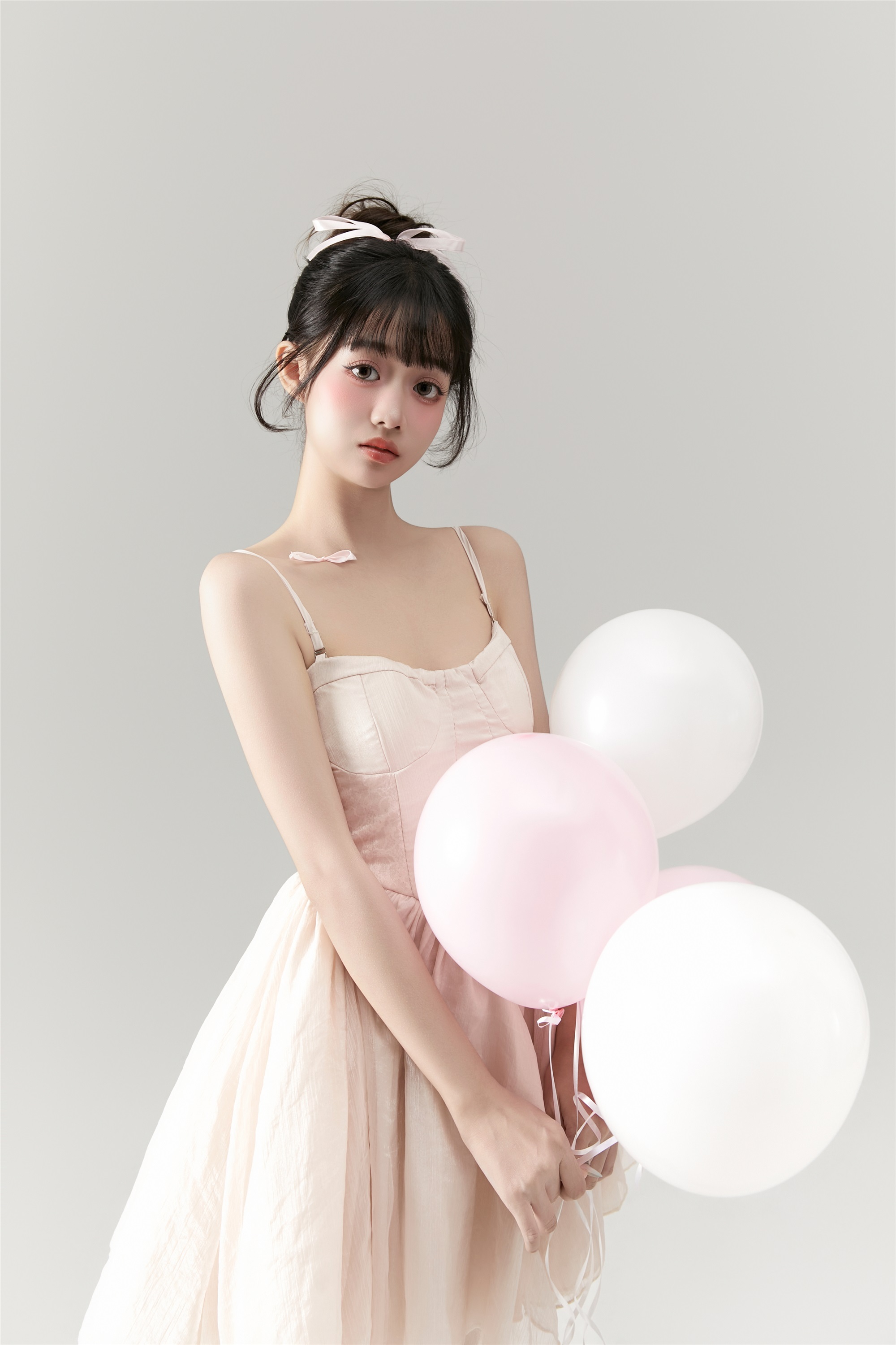 图片[6]-YITUYU艺图语期2025.01.01期芭蕾少女生日写真期菠萝包-秀人网