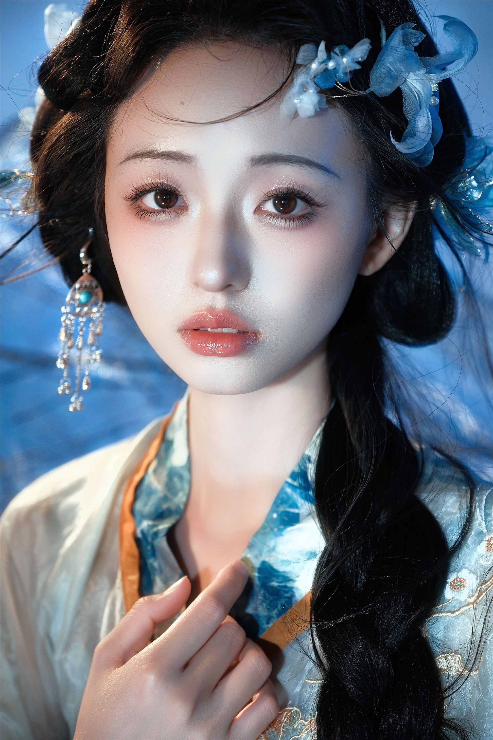 图片[8]-YITUYU艺图语期2025.01.02期蓝龙期小羊爱干饭-秀人网