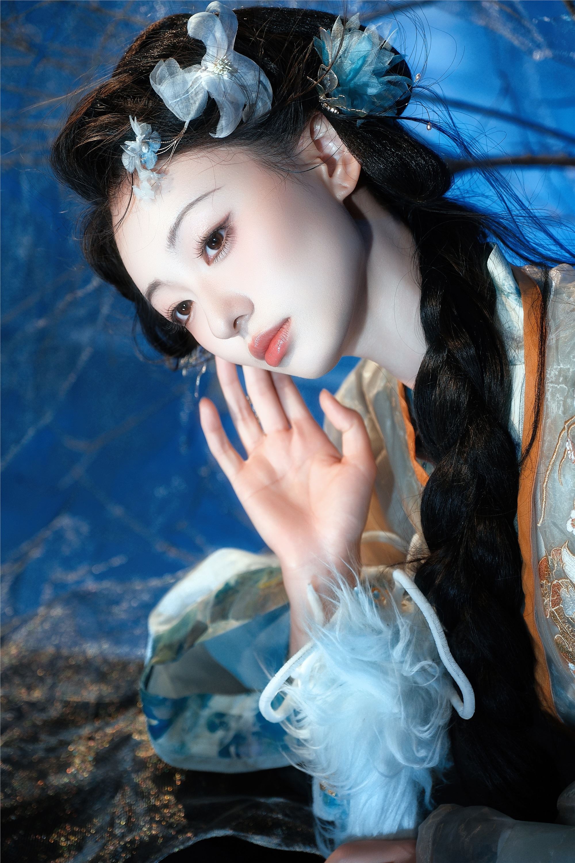 图片[9]-YITUYU艺图语期2025.01.02期蓝龙期小羊爱干饭-秀人网