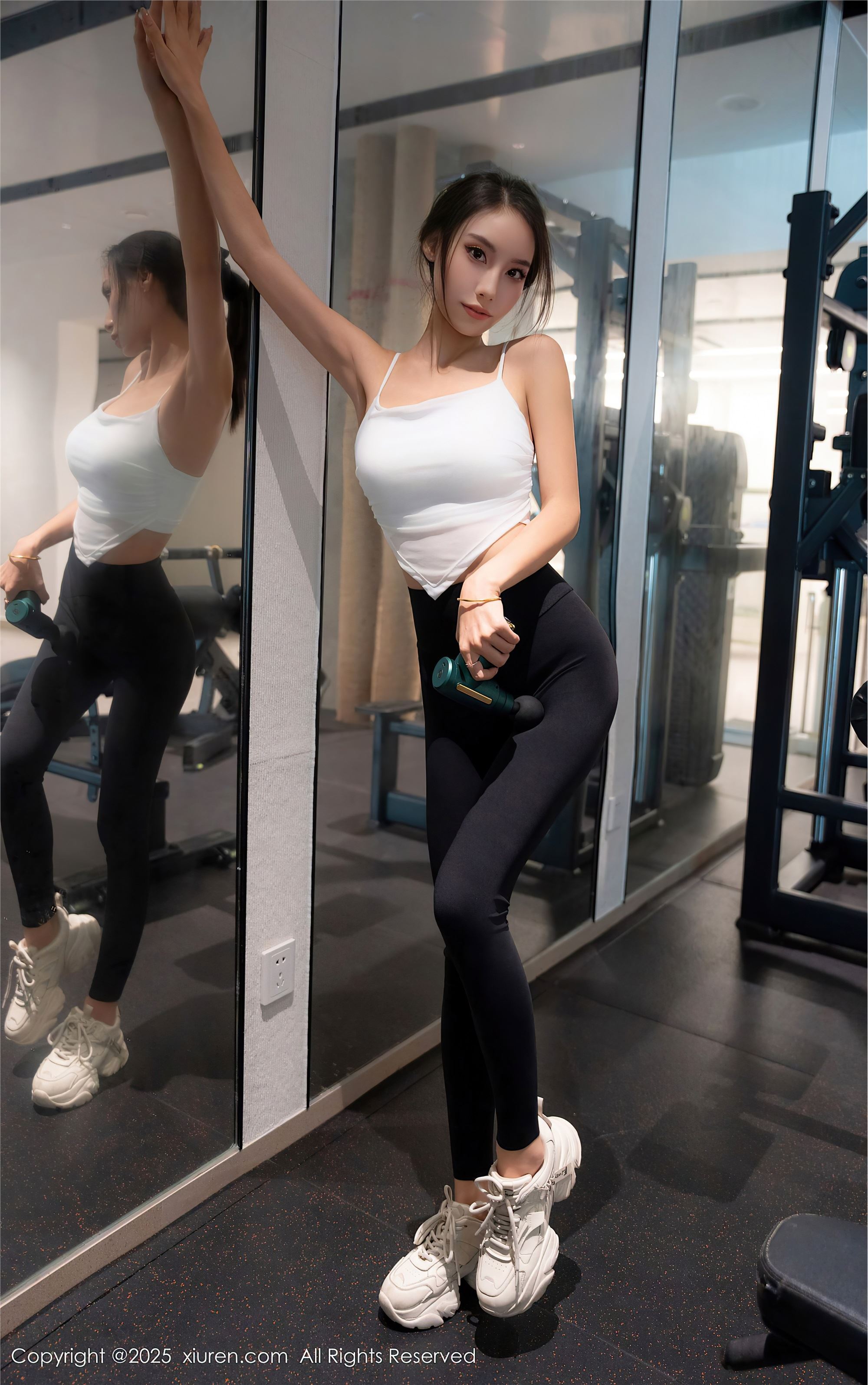 图片[4]-Xiuren秀人网期2025.05.07期N第10239期lingyu69-秀人网