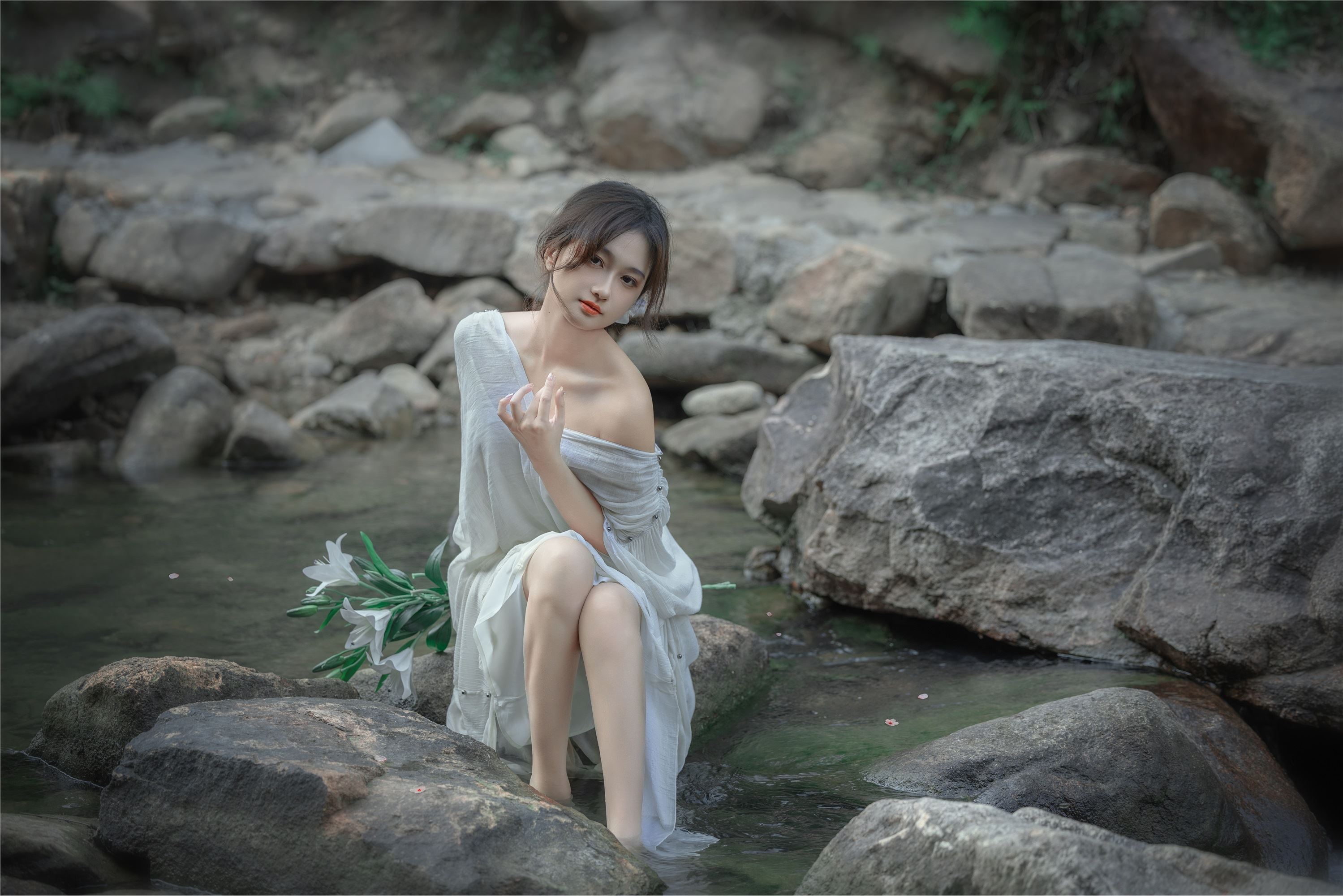 图片[7]-YITUYU艺图语期2025.01.02期溪边情思期大歪歪哥-秀人网