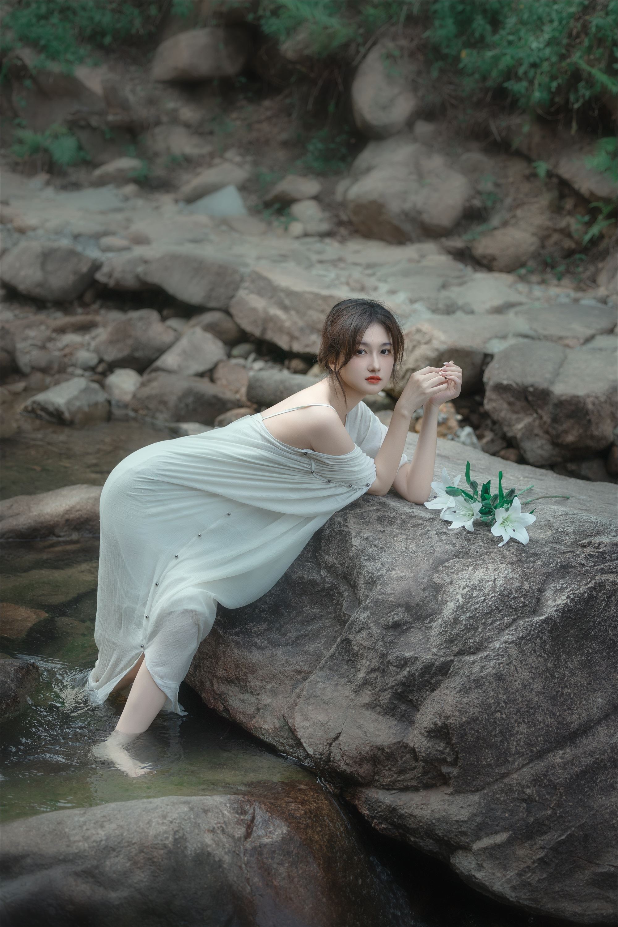 图片[8]-YITUYU艺图语期2025.01.02期溪边情思期大歪歪哥-秀人网