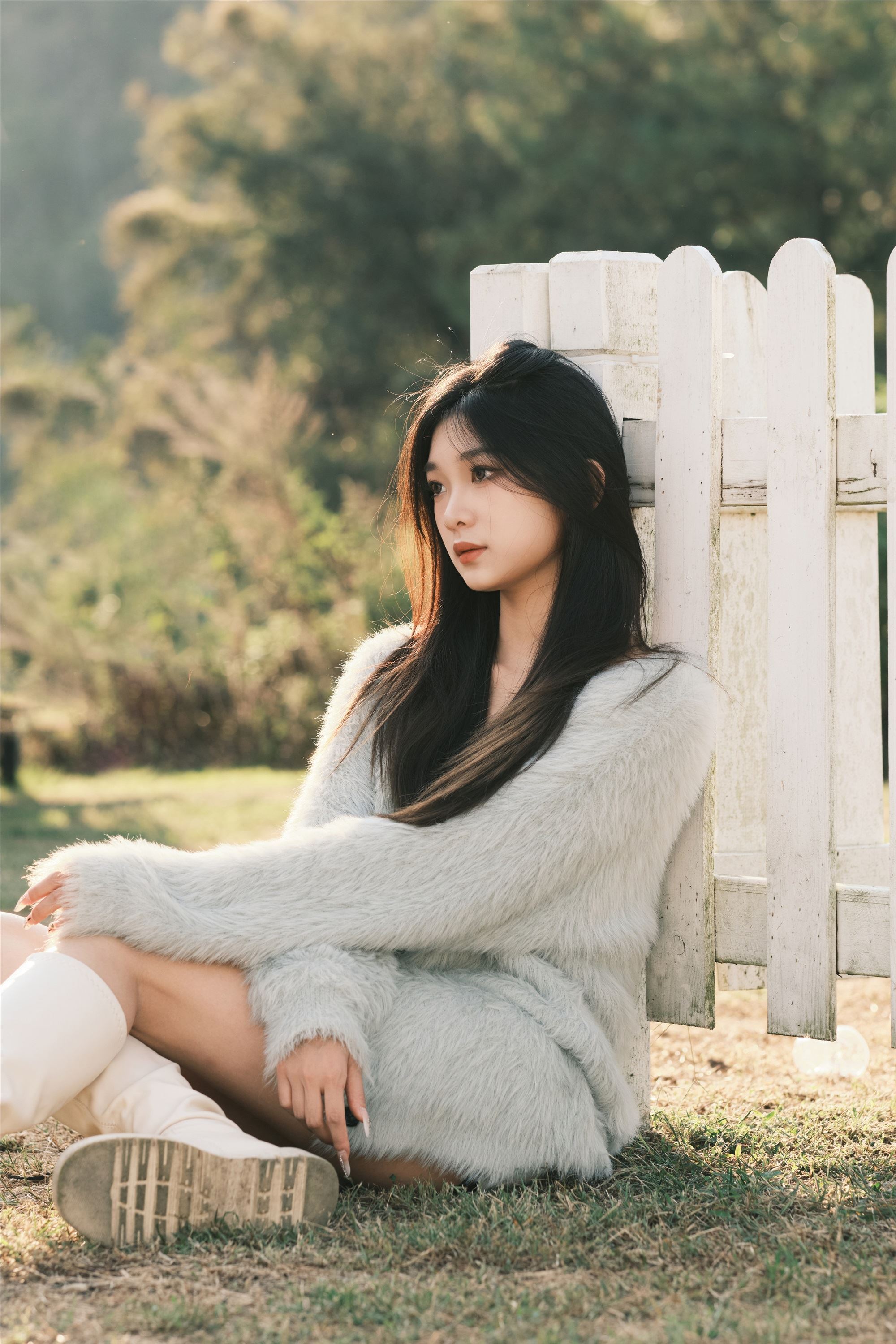 图片[3]-YITUYU艺图语期2025.01.03期湖边期一只狸猫-秀人网