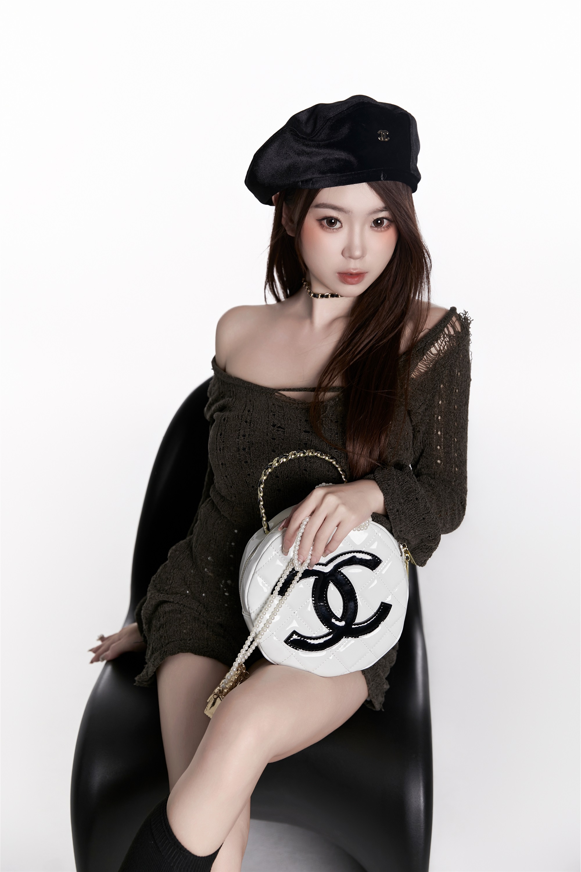 图片[2]-YITUYU艺图语期2025.01.03期高级感女团千金期CARLEE是77呀-秀人网