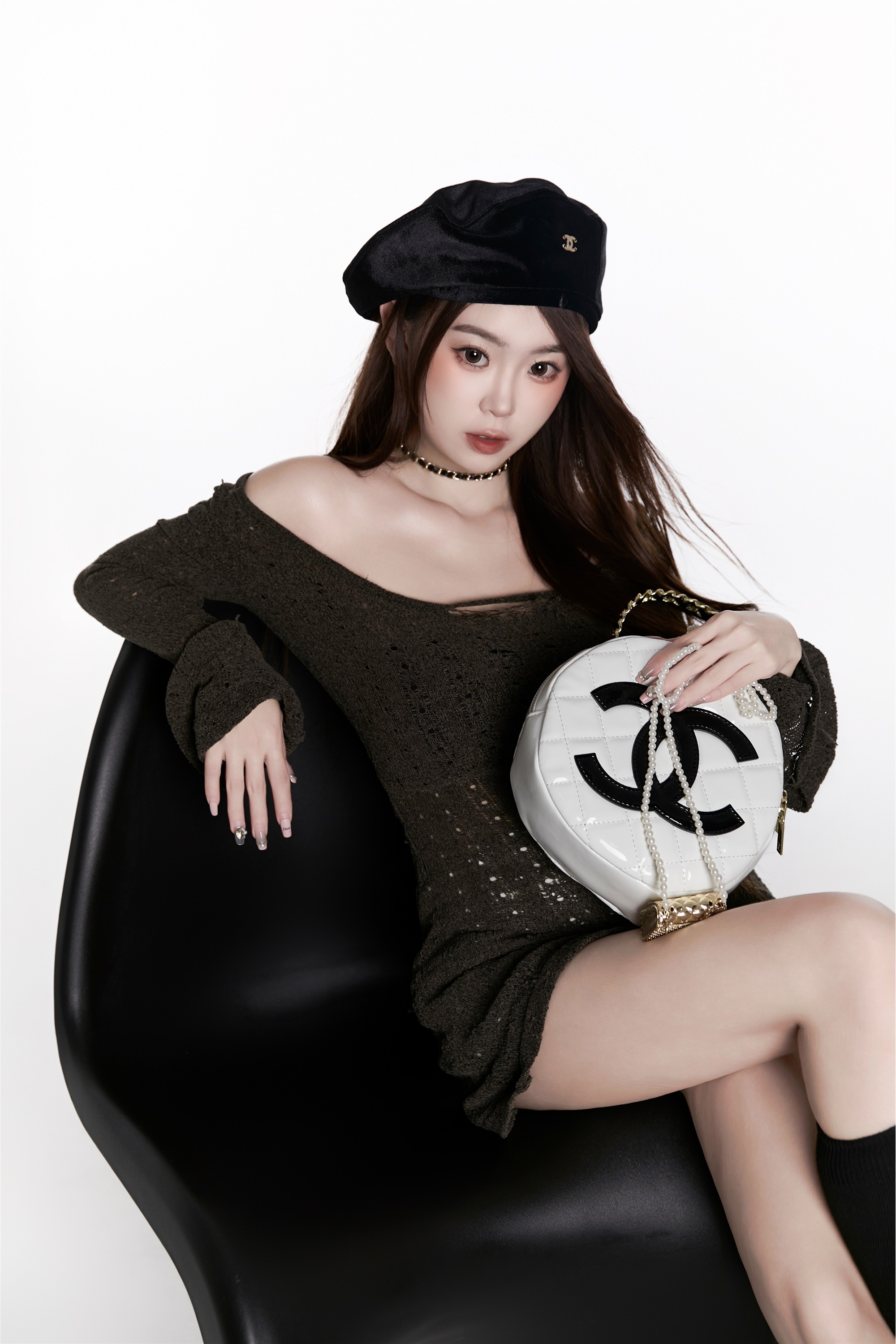 图片[3]-YITUYU艺图语期2025.01.03期高级感女团千金期CARLEE是77呀-秀人网