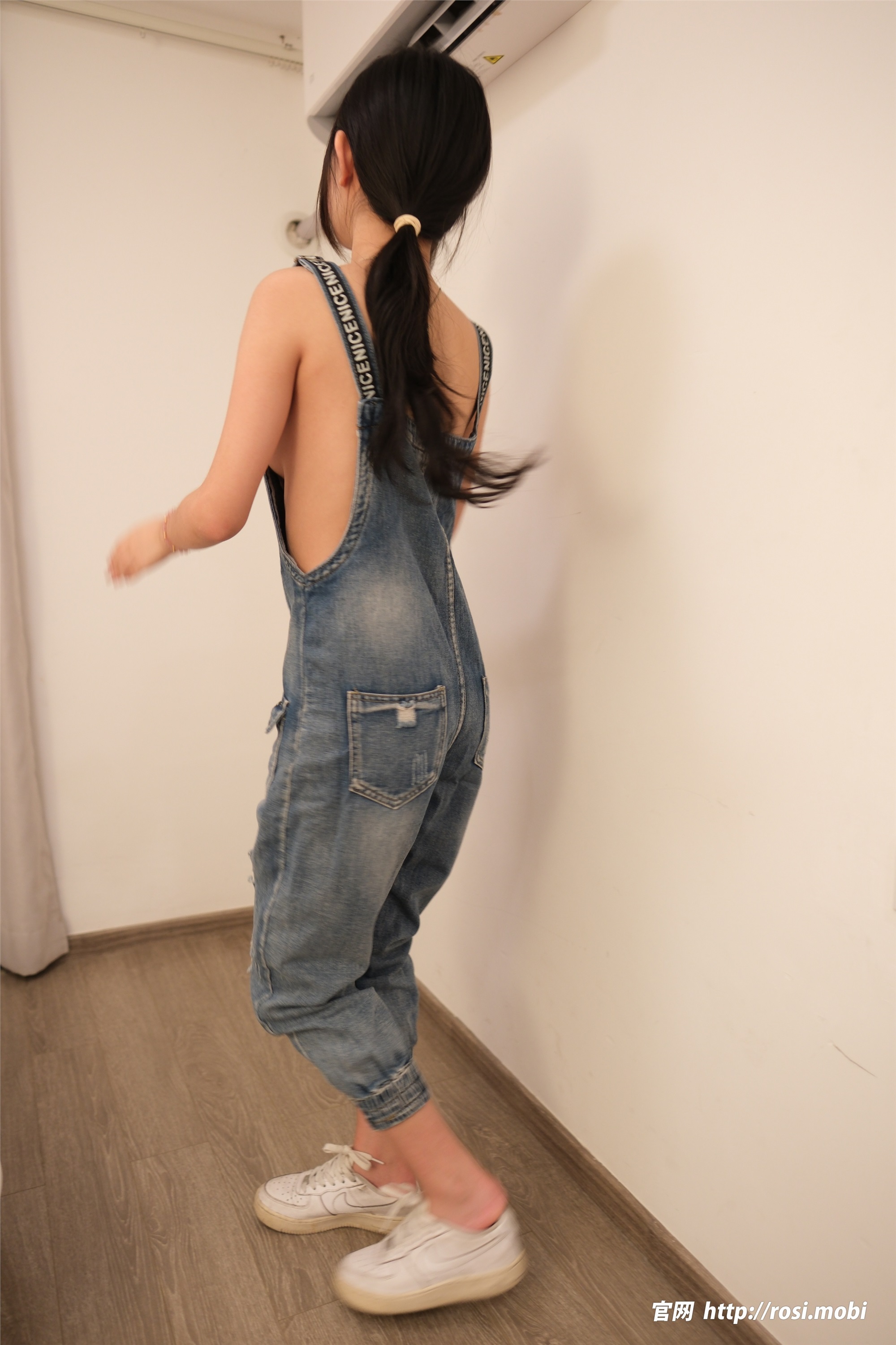 图片[7]-ROSI写真期2025.05.30期N第4925-秀人网