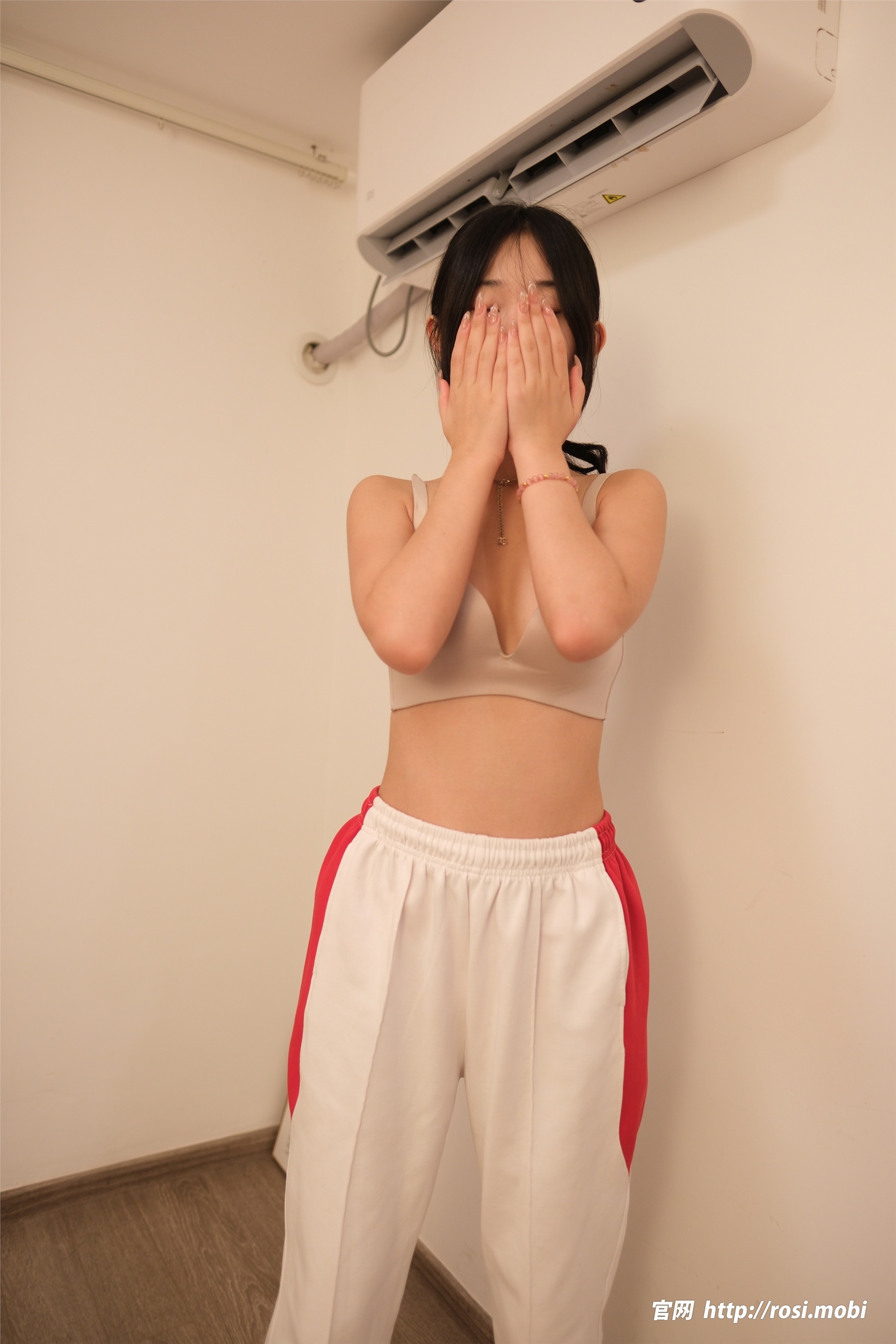 图片[6]-ROSI写真期2025.06.04期N第4930-秀人网