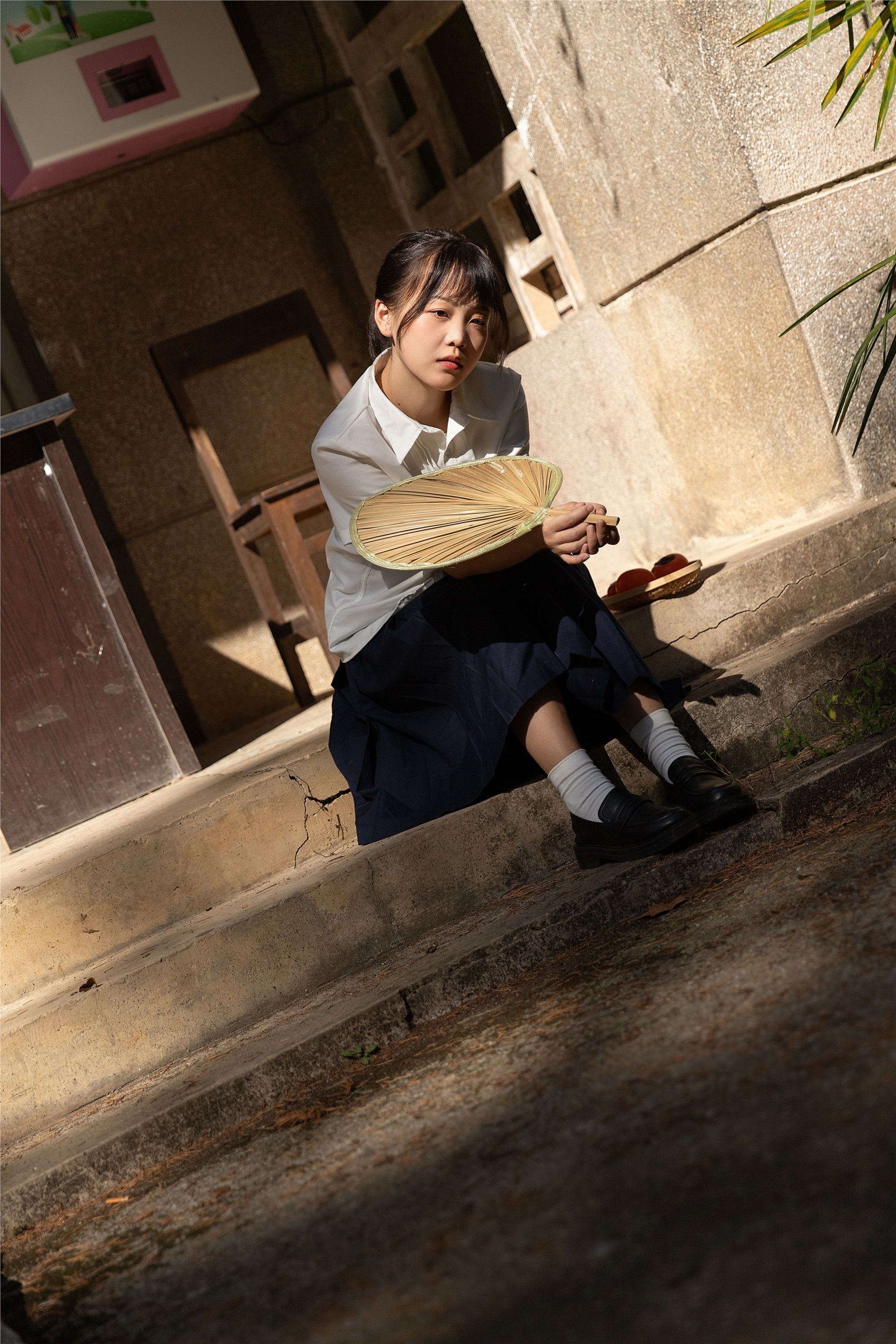 图片[3]-YITUYU艺图语期2025.01.04期林荫路上期当然然然-秀人网