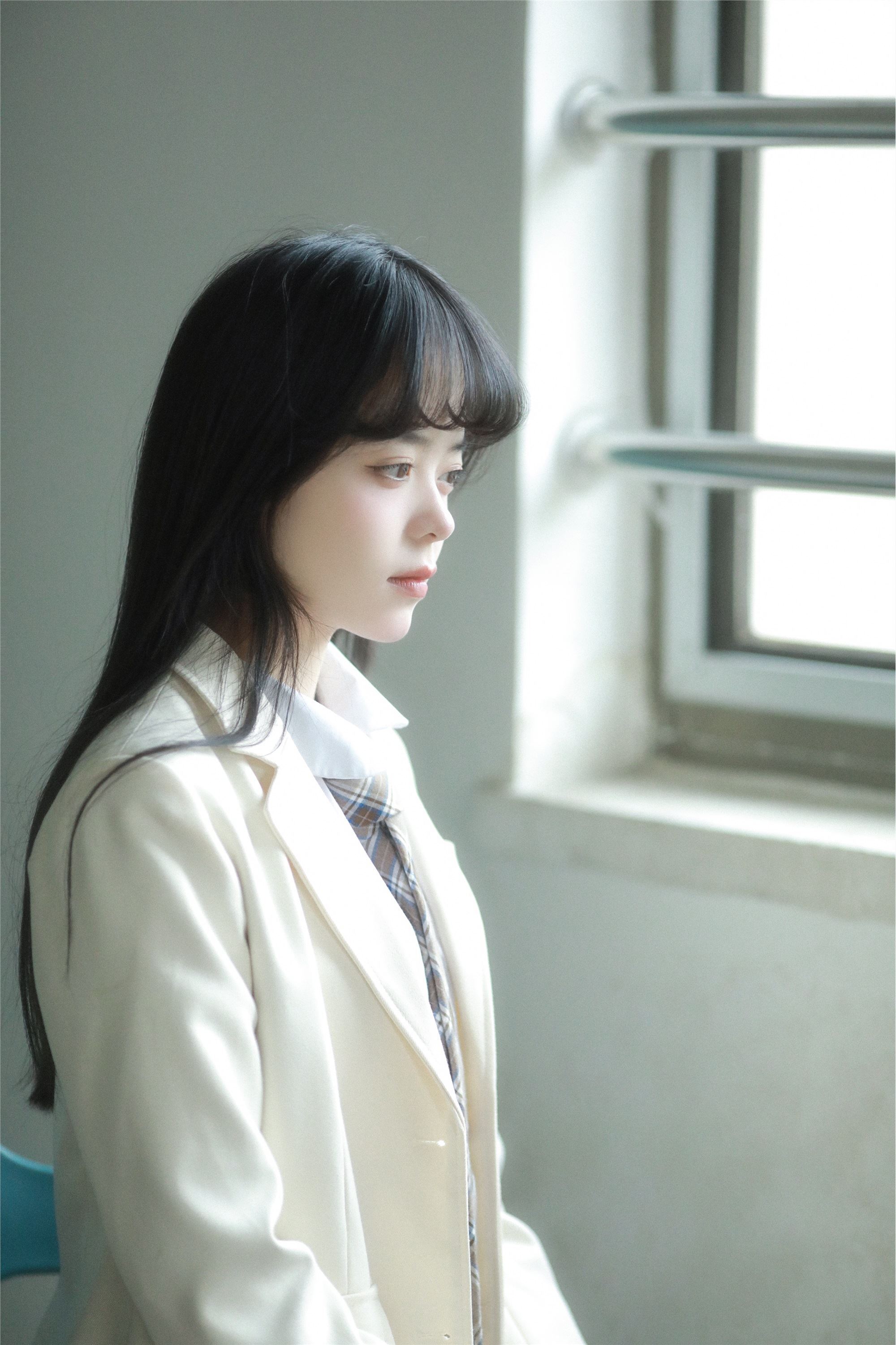 图片[8]-YITUYU艺图语期2025.01.04期楼梯间期姜见过-秀人网