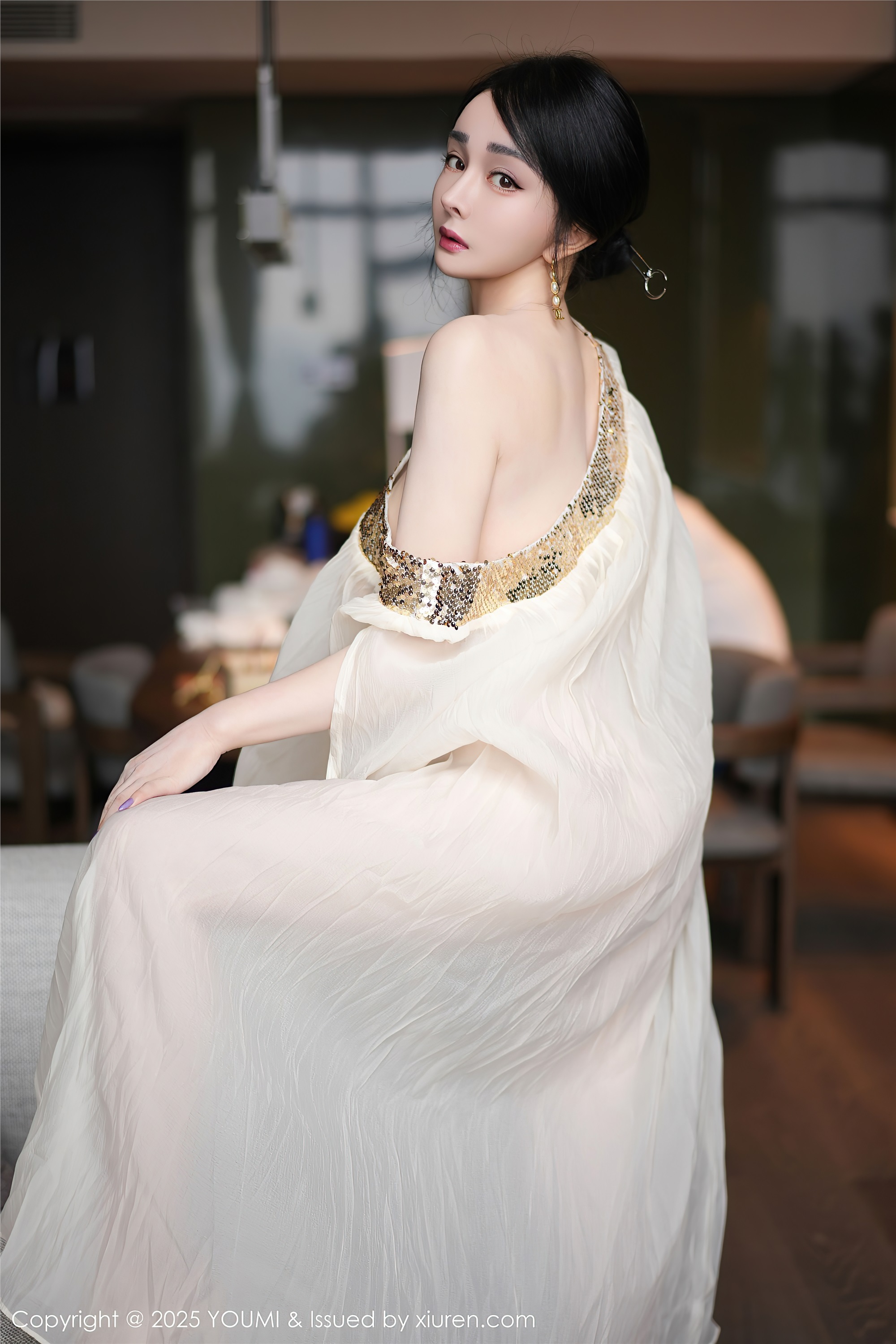 图片[3]-YouMi尤蜜荟期2025.04.25期VOL.1132期允爾-秀人网