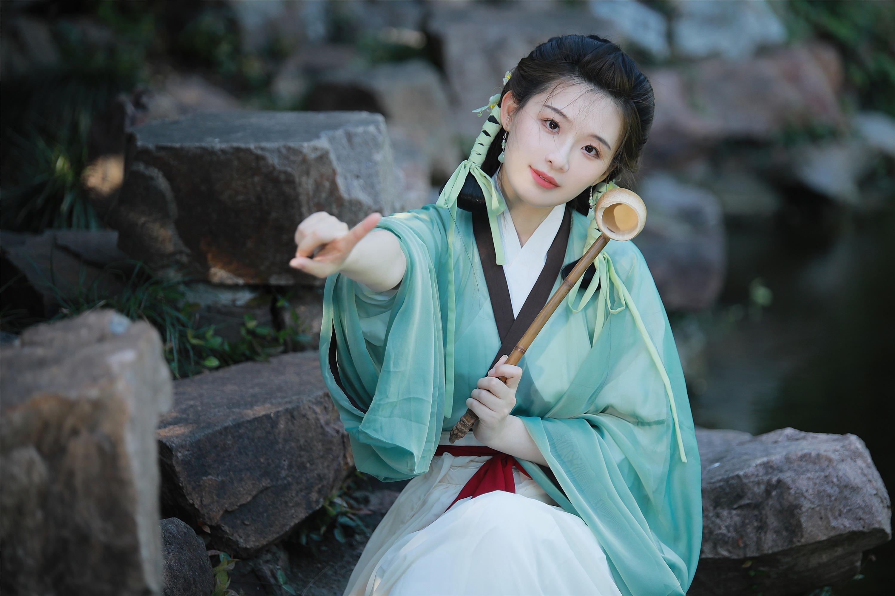 图片[4]-YITUYU艺图语期2025.01.05期小荷期_喵喵家的小鱼干_-秀人网