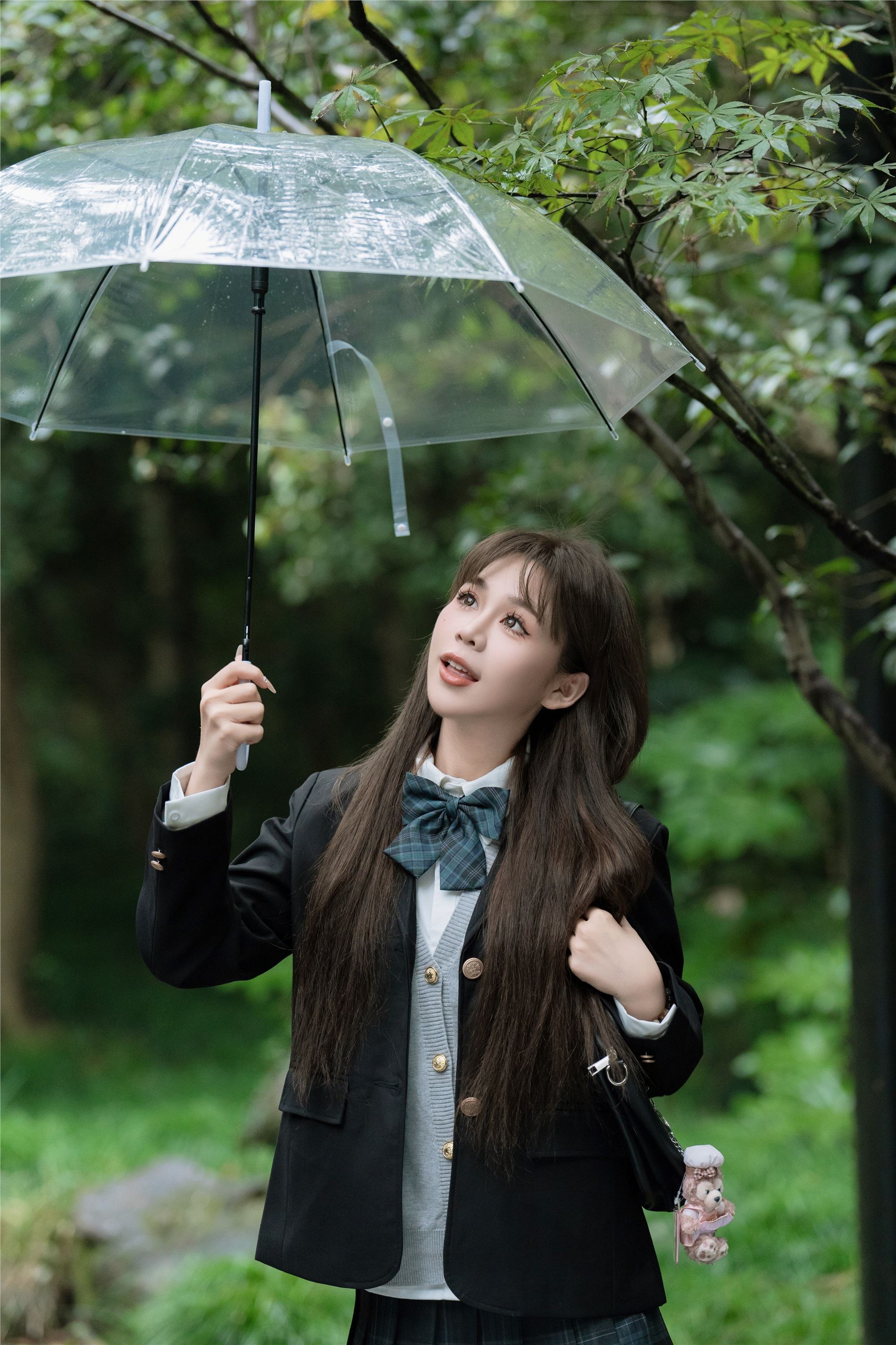 图片[5]-YITUYU艺图语期2025.01.05期深色jk期泡芙小方-秀人网